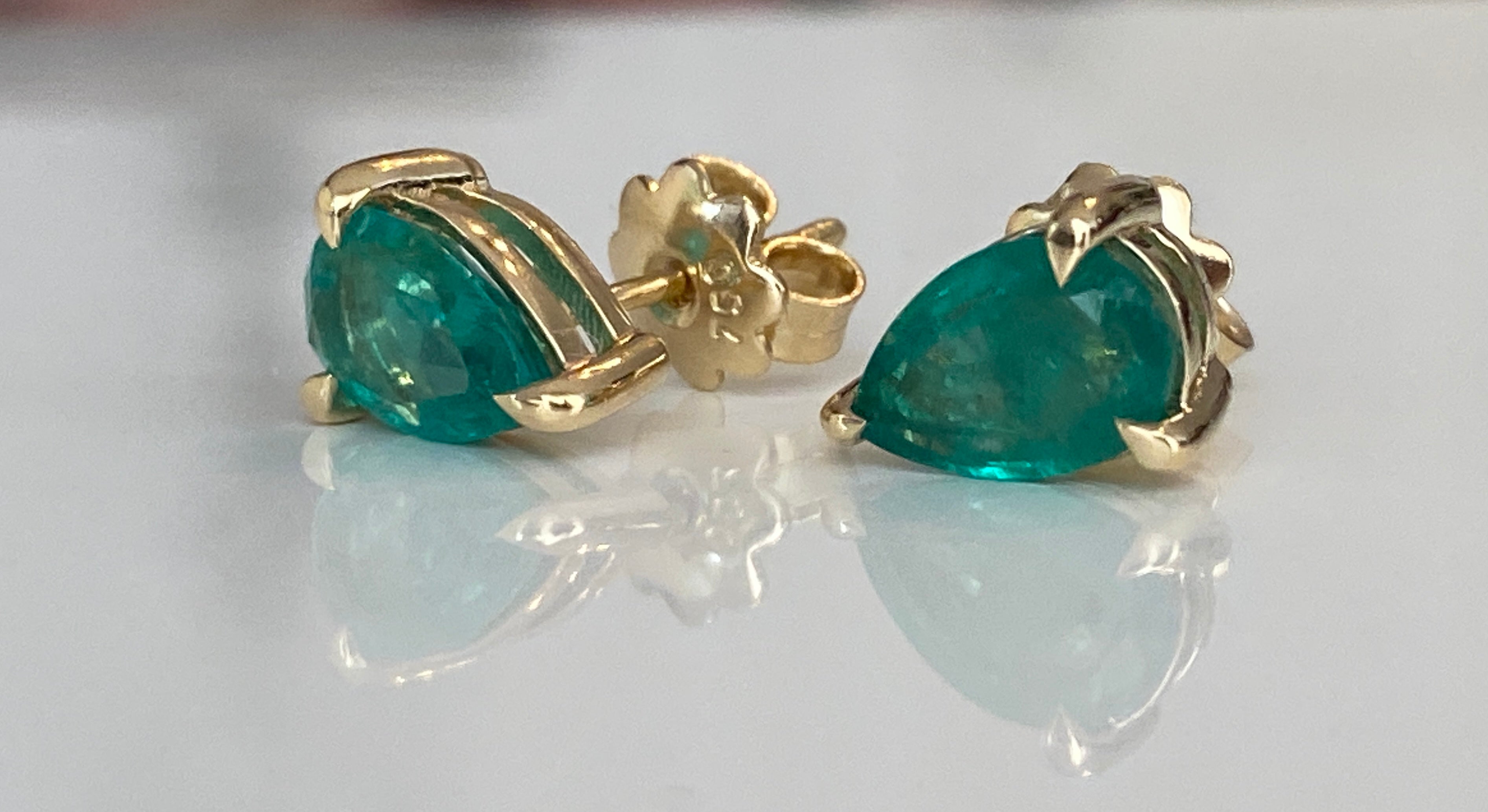 ALGT certified 2.17 Carat  Intense Green Color Emeralds yellow Gold Earrings