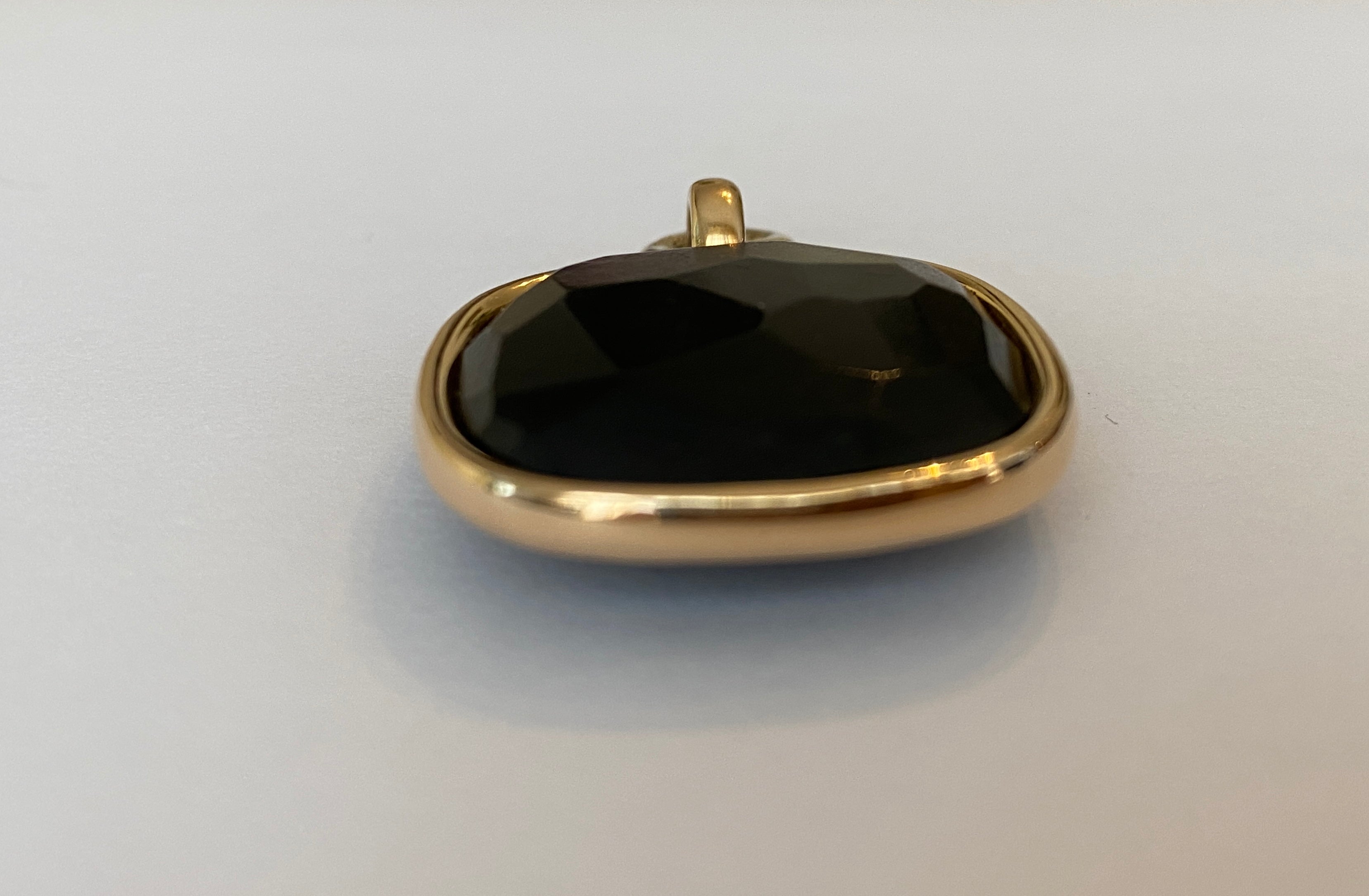 Pomellato Victoria Pendant 18k Yellow Gold  Extra Large Jet Pendant