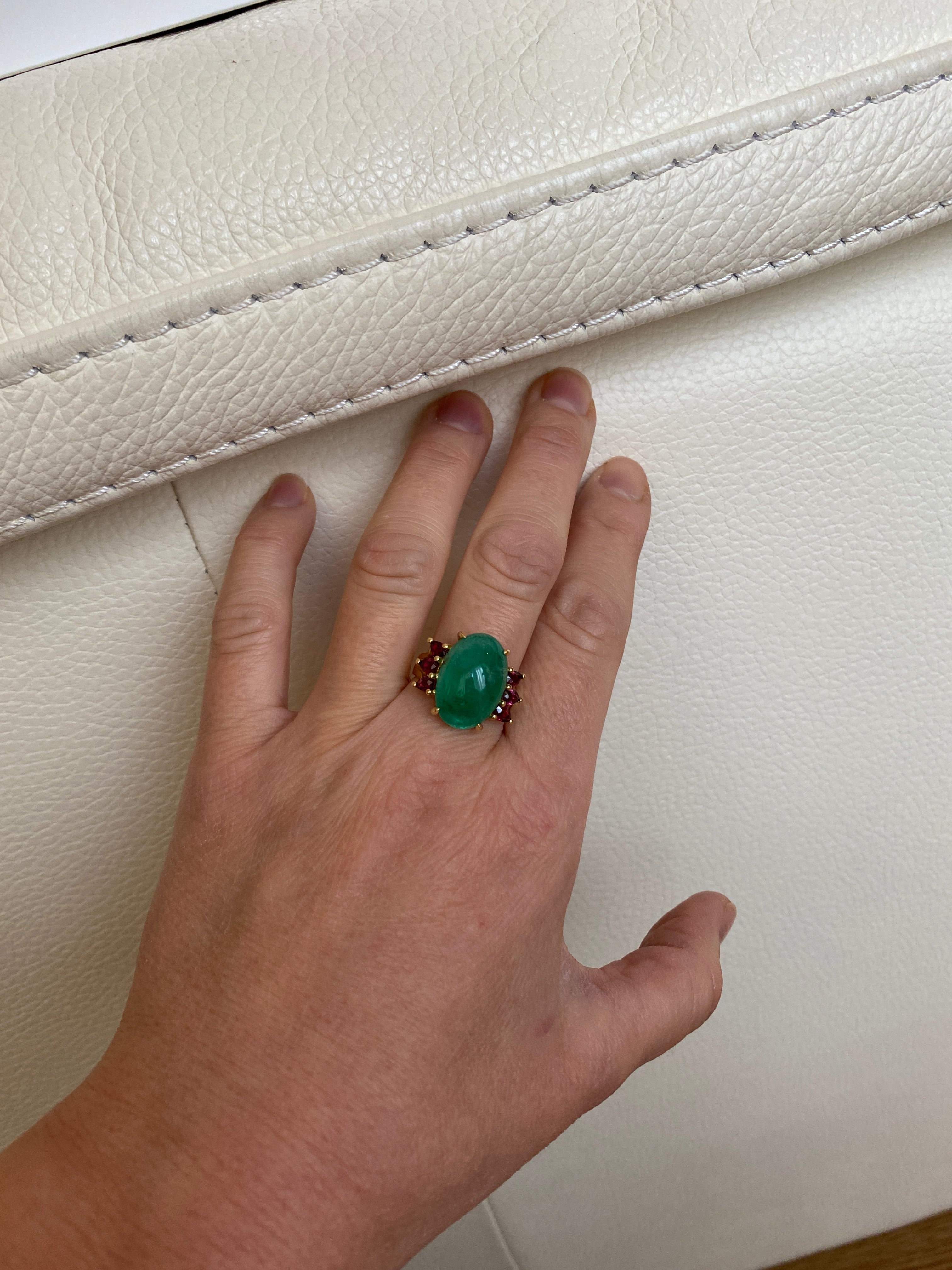ALGT certified Natural 10.17 Carat Ural Emerald and Ruby Cocktail ring
