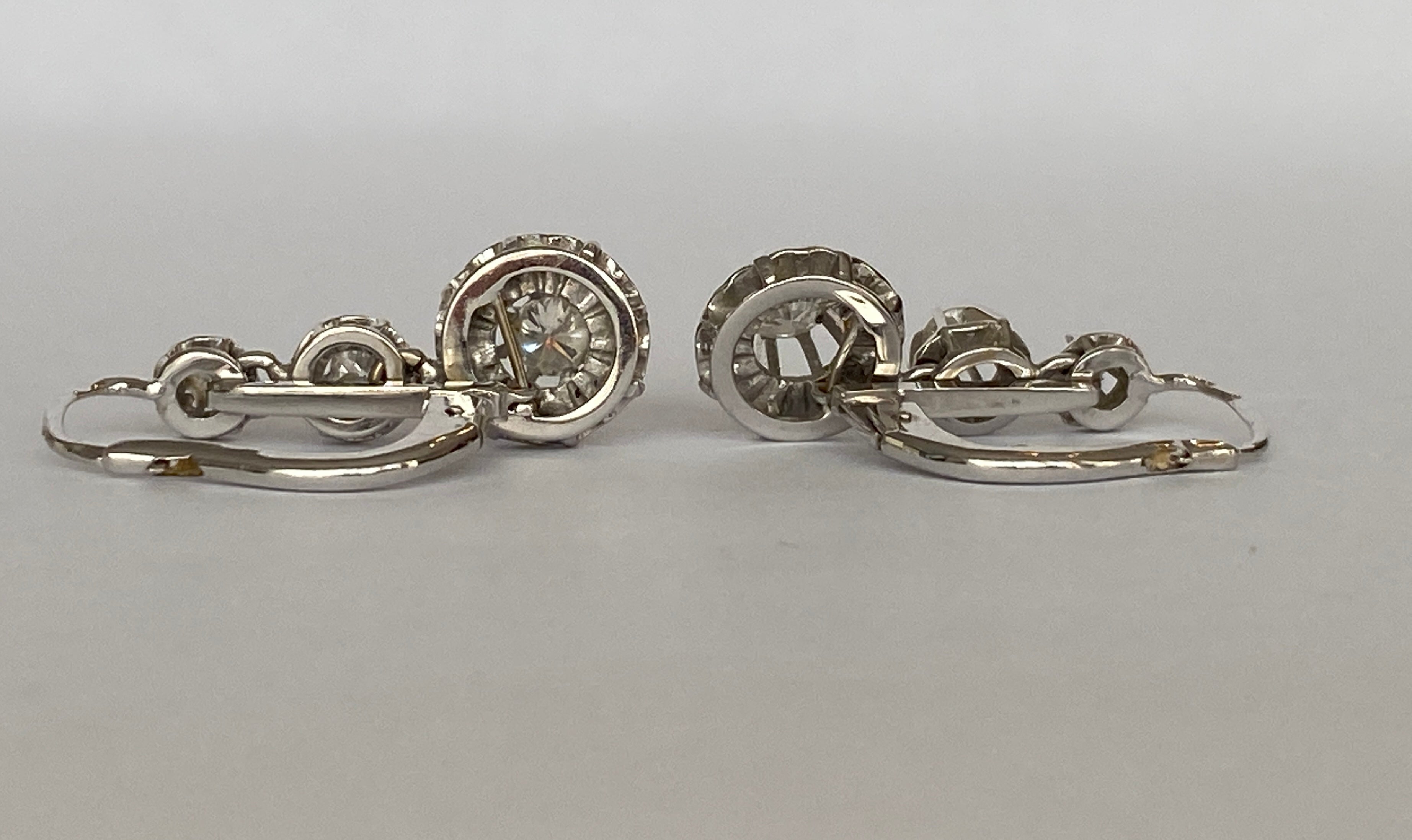 Vintage 18 kt White Gold Drop Earrings with Diamonds