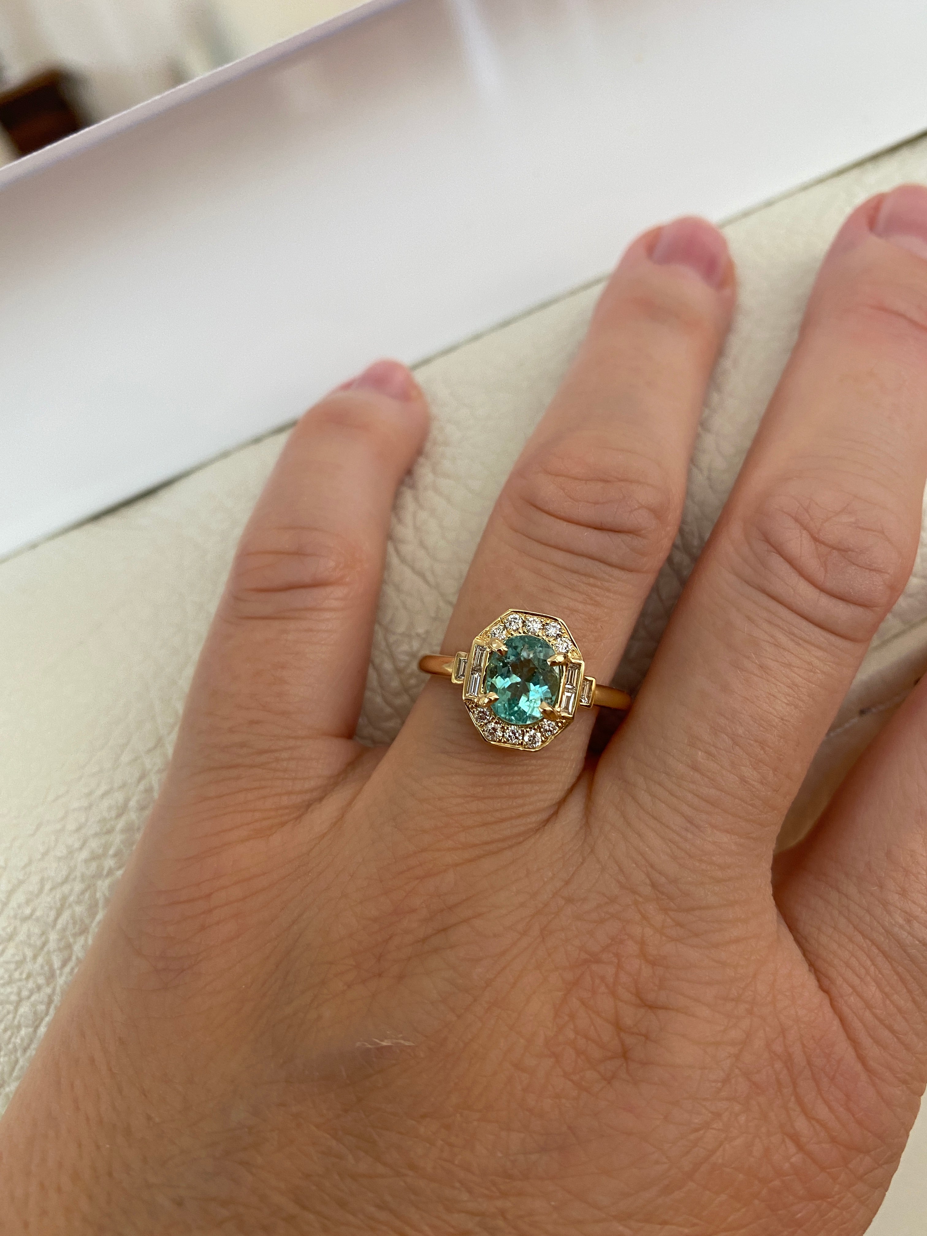 ALGT Certified 1.37 carat Paraiba Tourmaline Diamond  18 kt Yellow Gold Ring