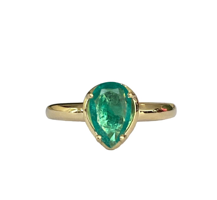 1.5 carat Emerald Cocktail  Yellow Gold Ring