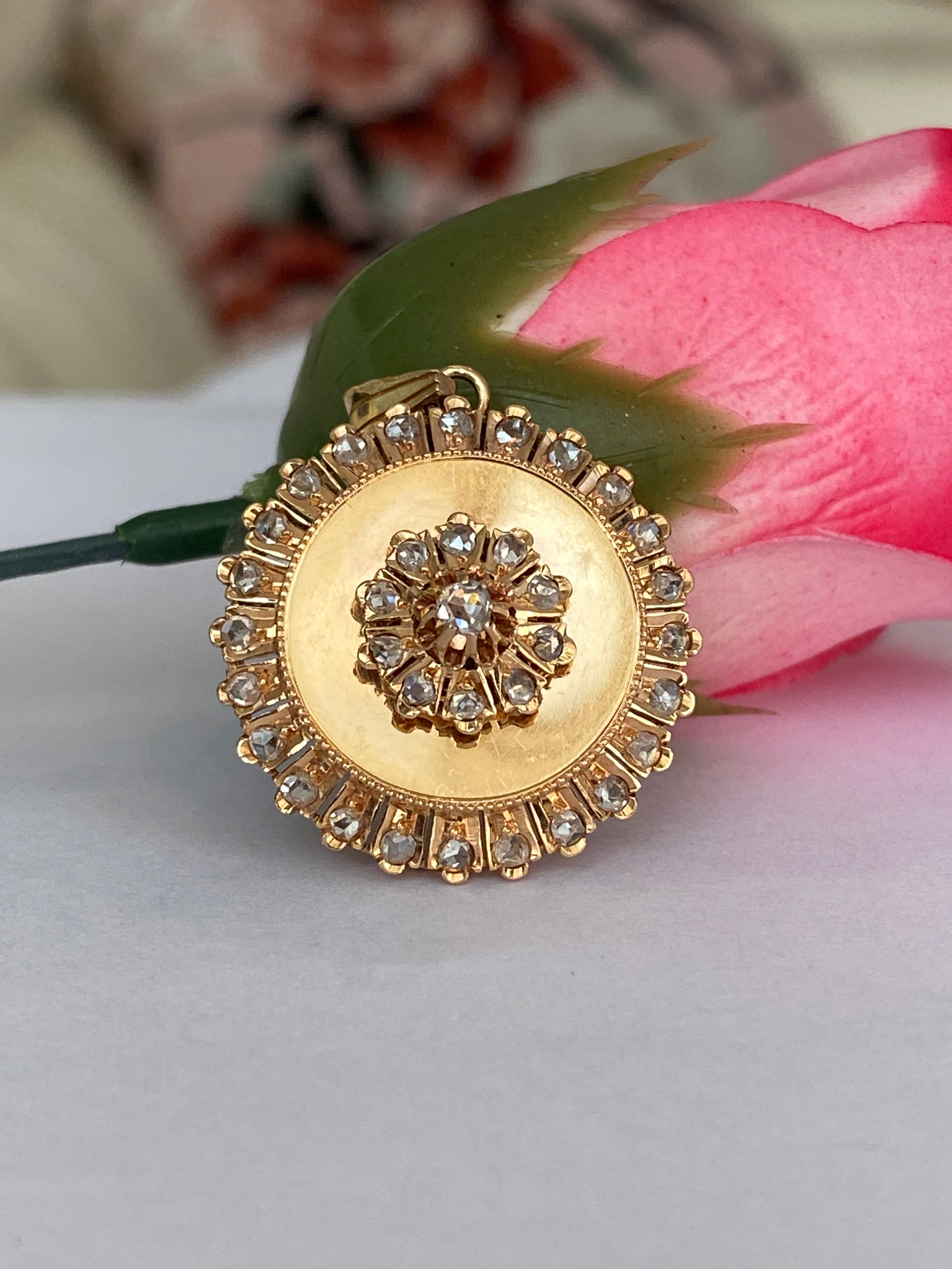 Antique Victorian floral motif Rose Cut Diamond Pendant 14 Carat Gold