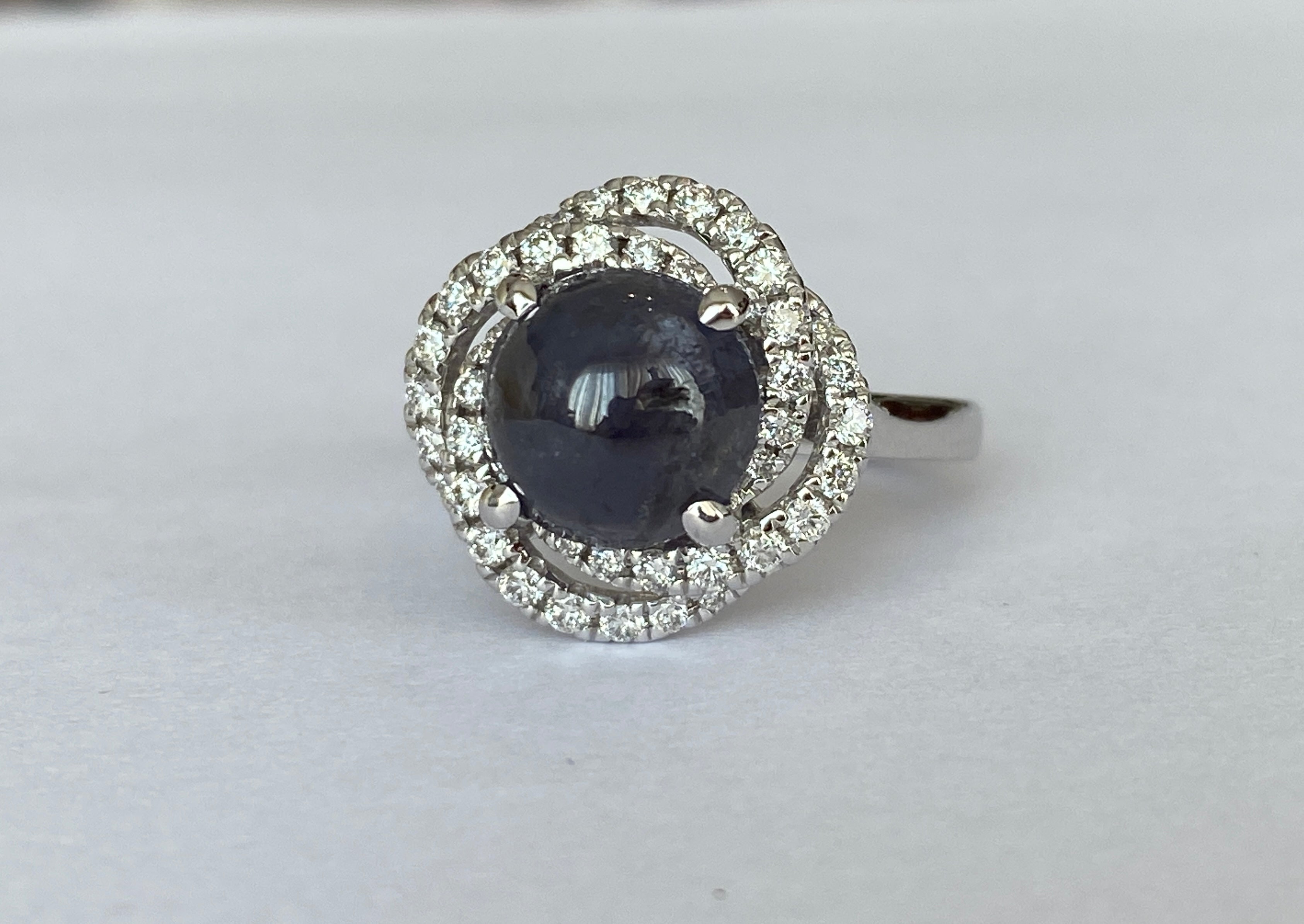 ALGT certified Natural 3.32 Carat  Alexandrite and  Diamond  White Gold  Ring