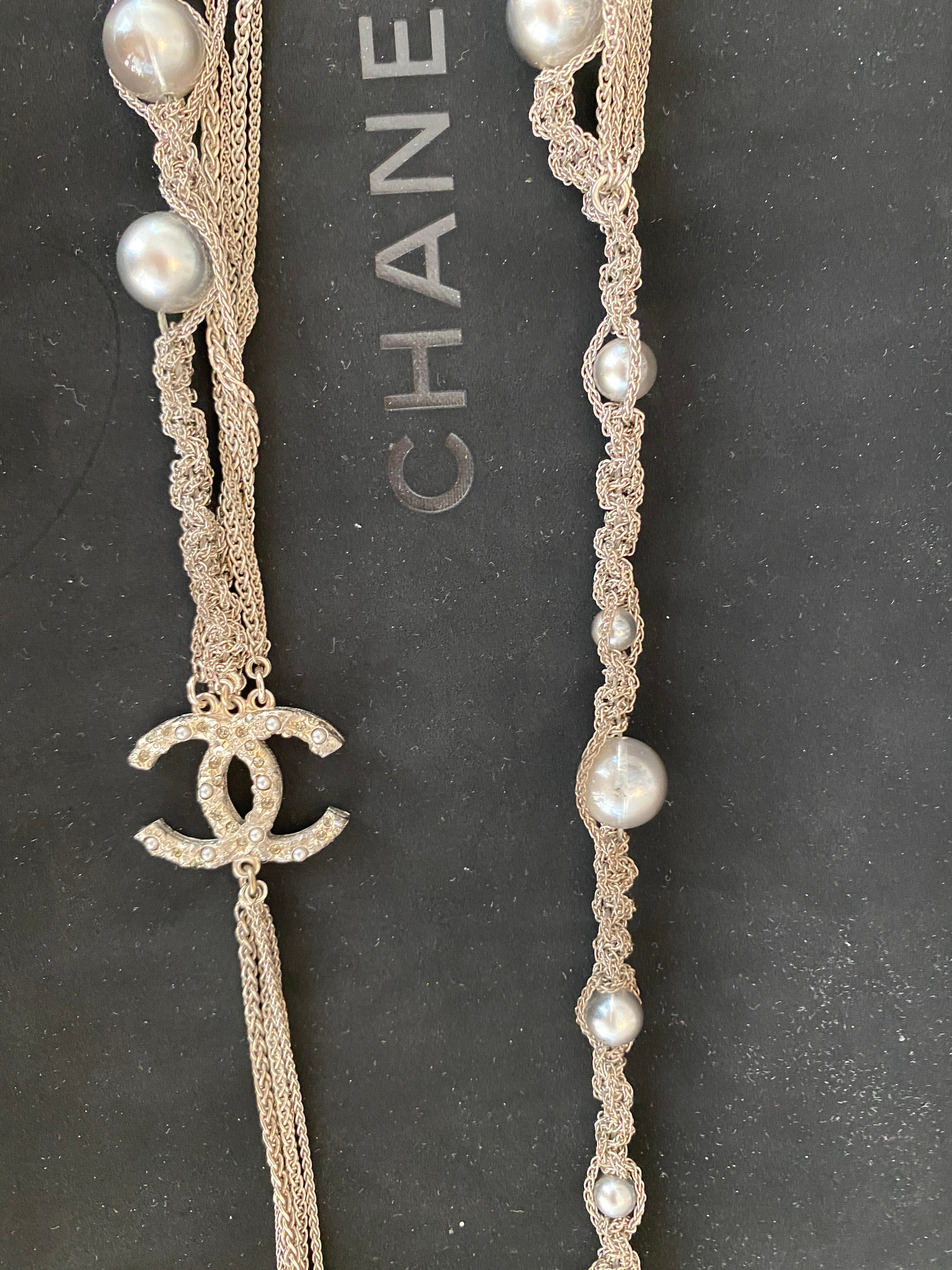Chanel CC Choker Necklace – Metal with Faux Tahiti Pearls & Beads