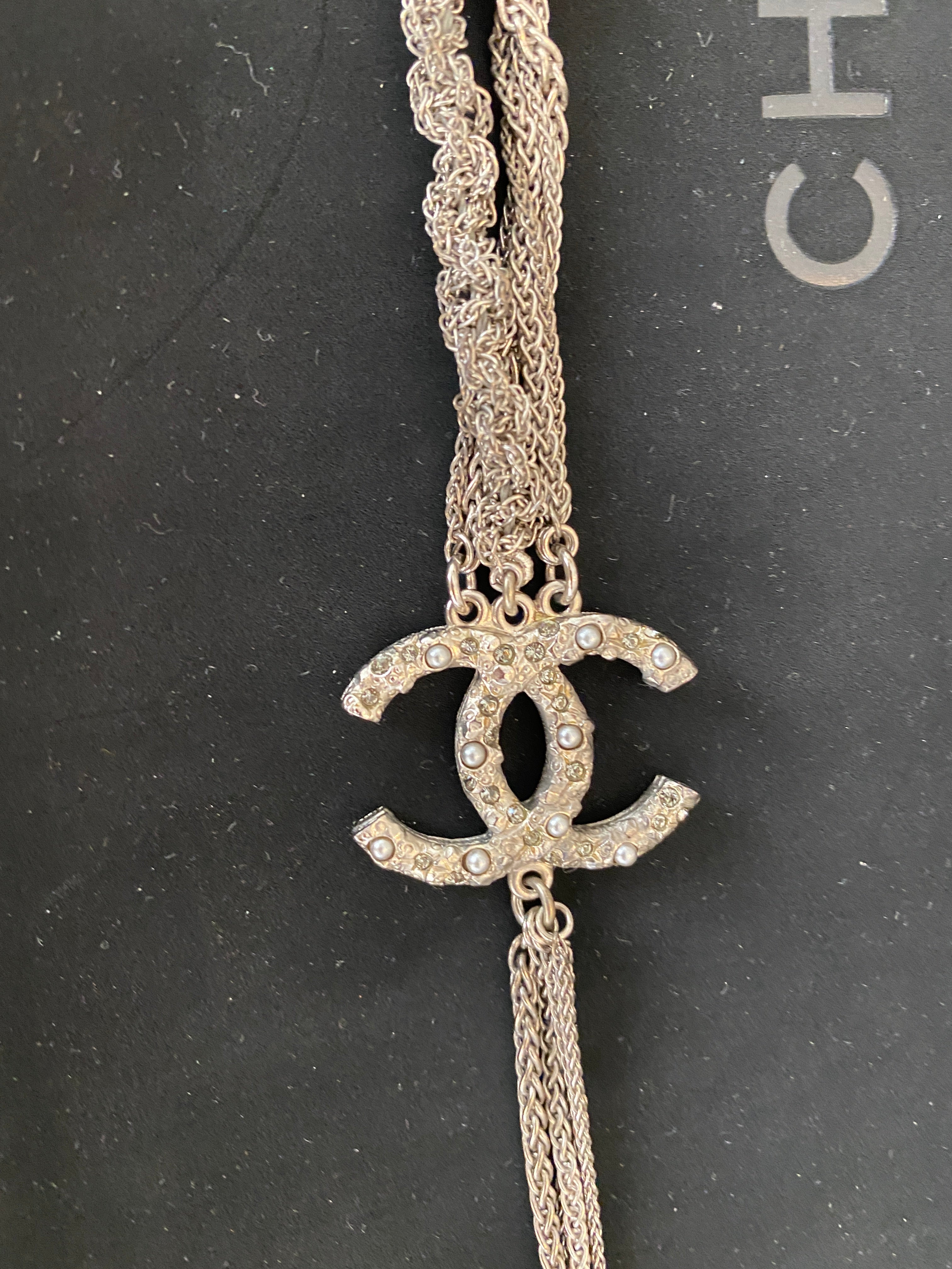 Chanel CC Choker Necklace – Metal with Faux Tahiti Pearls & Beads