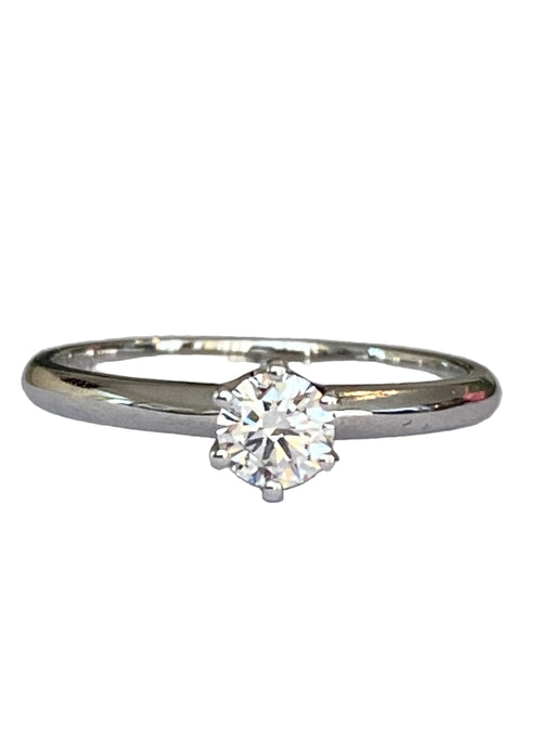 GIA Certified 0.30ct Diamond Engagement Ring 18 kt Gold
