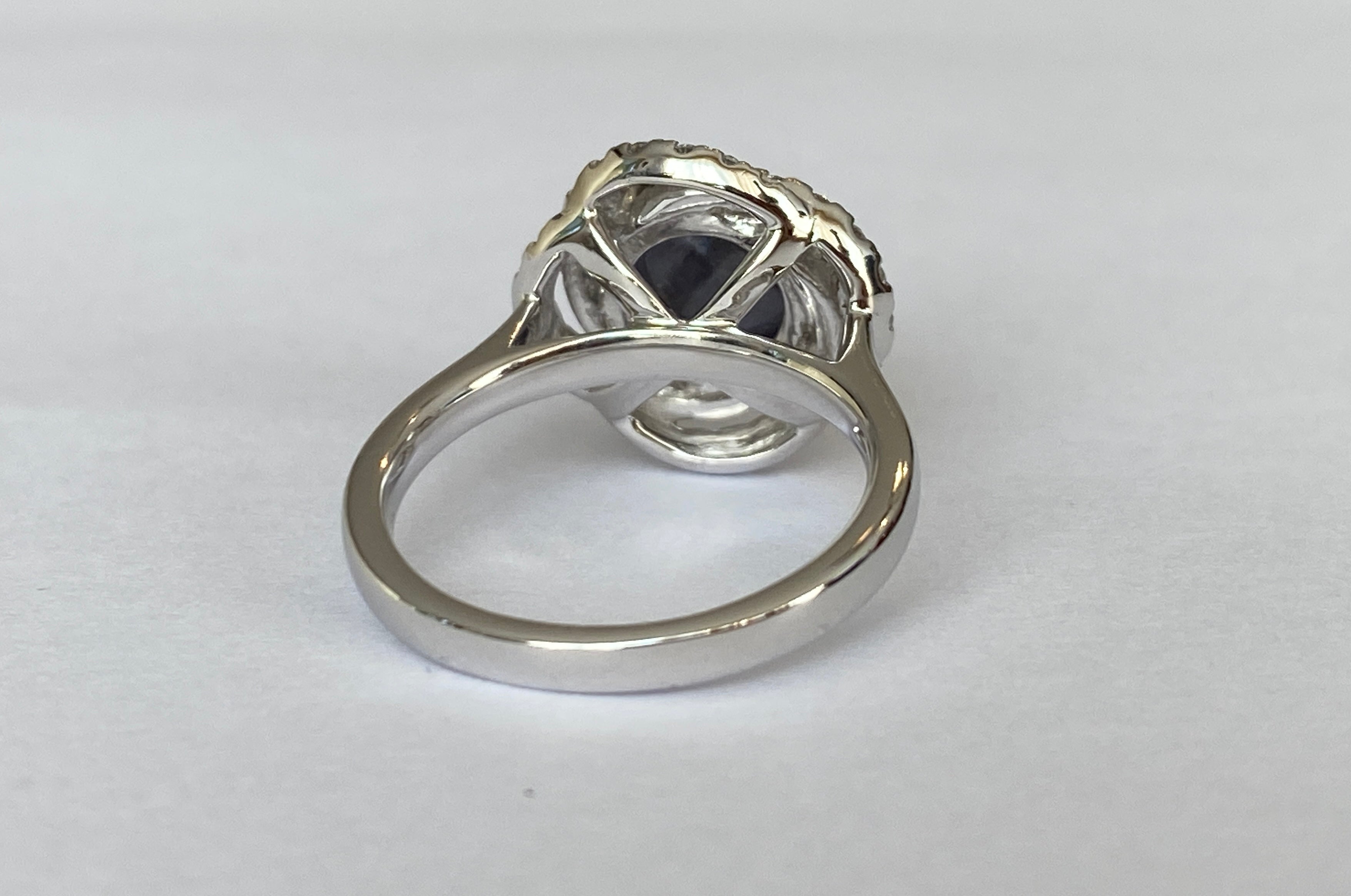 ALGT certified Natural 3.32 Carat  Alexandrite and  Diamond  White Gold  Ring