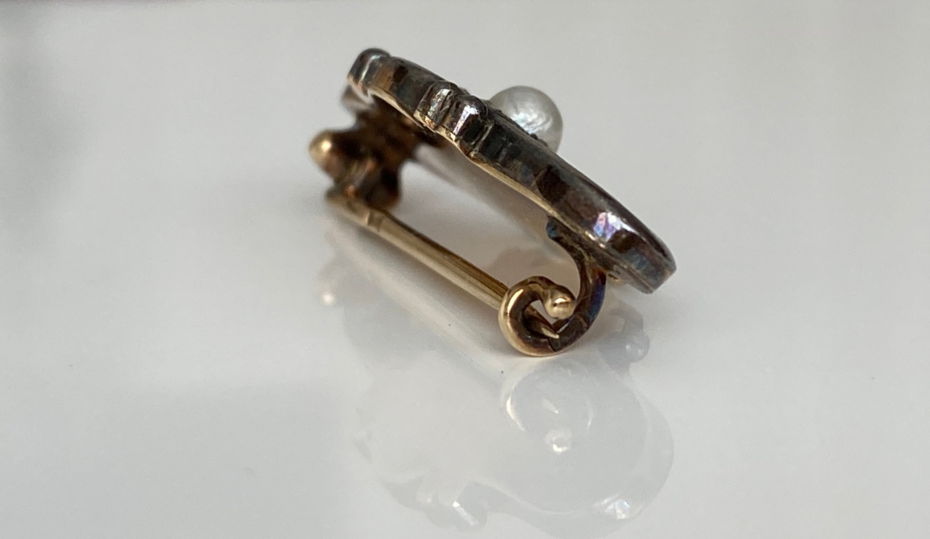 Antique Russian Henrik Wigström Gold / Silver & Black Enamel Pearle brooch