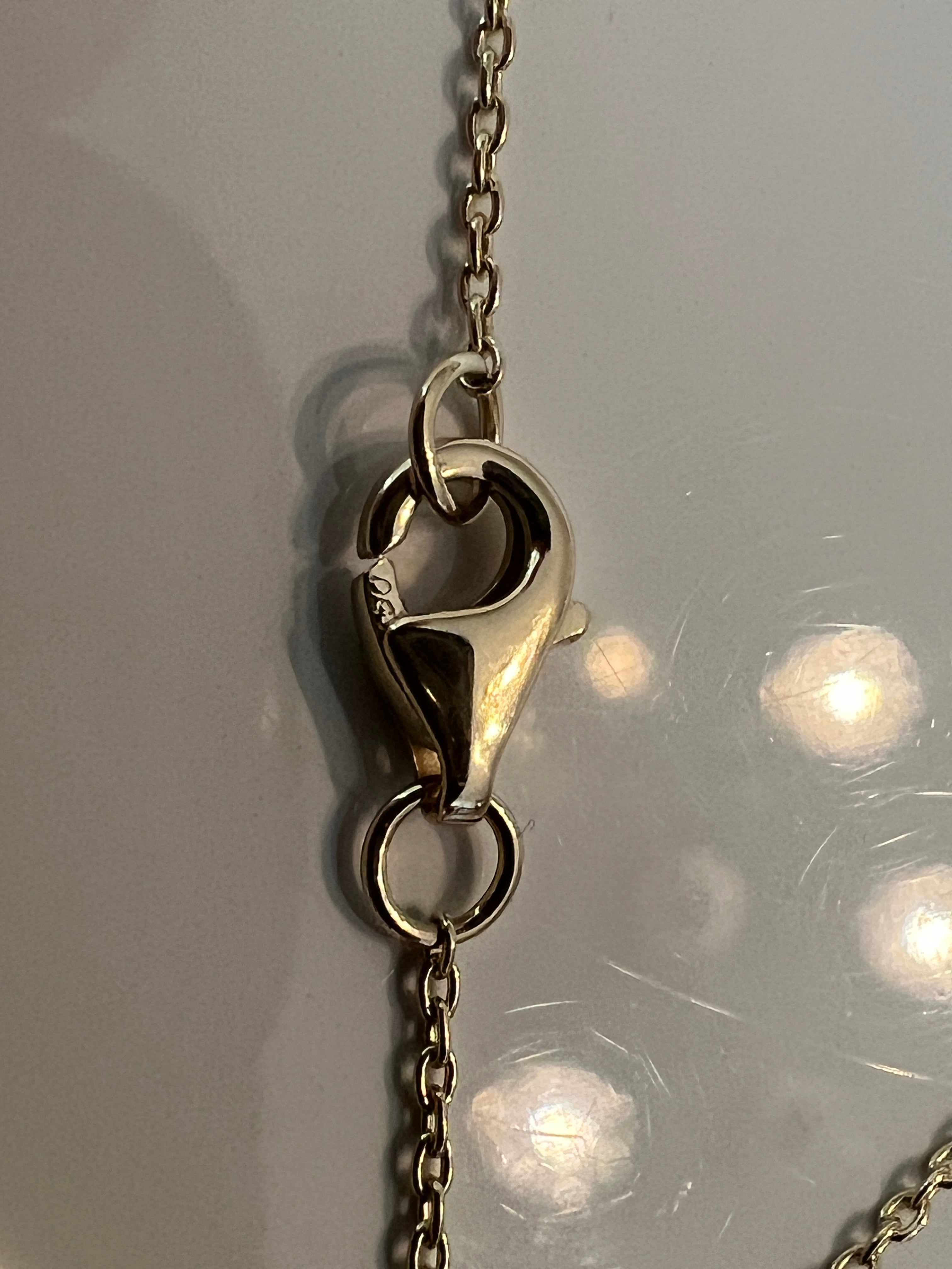 18K Yellow Gold Necklace with 0.40 Ct Diamonds