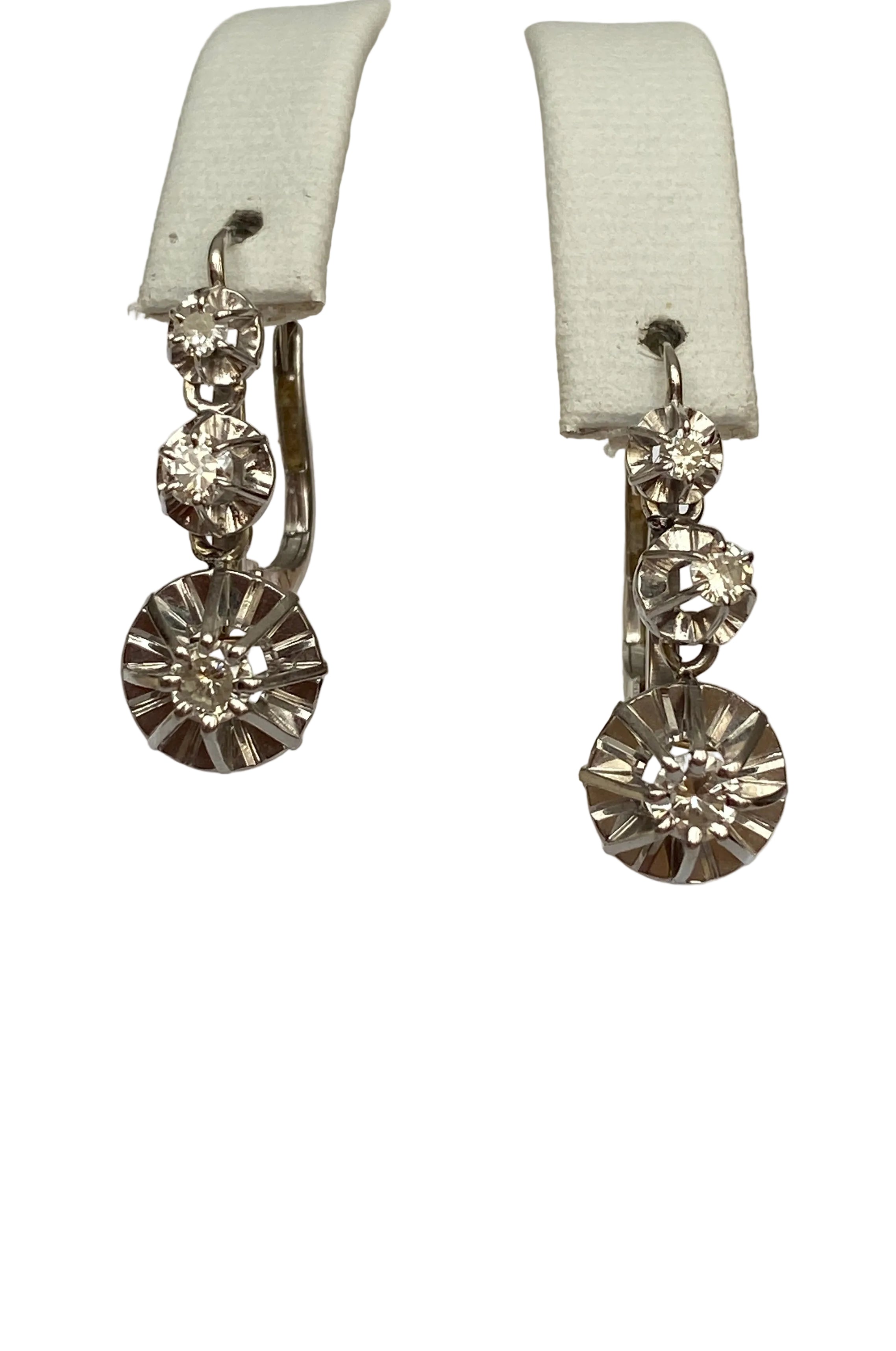 Vintage 18 kt White Gold Drop Earrings with Diamonds