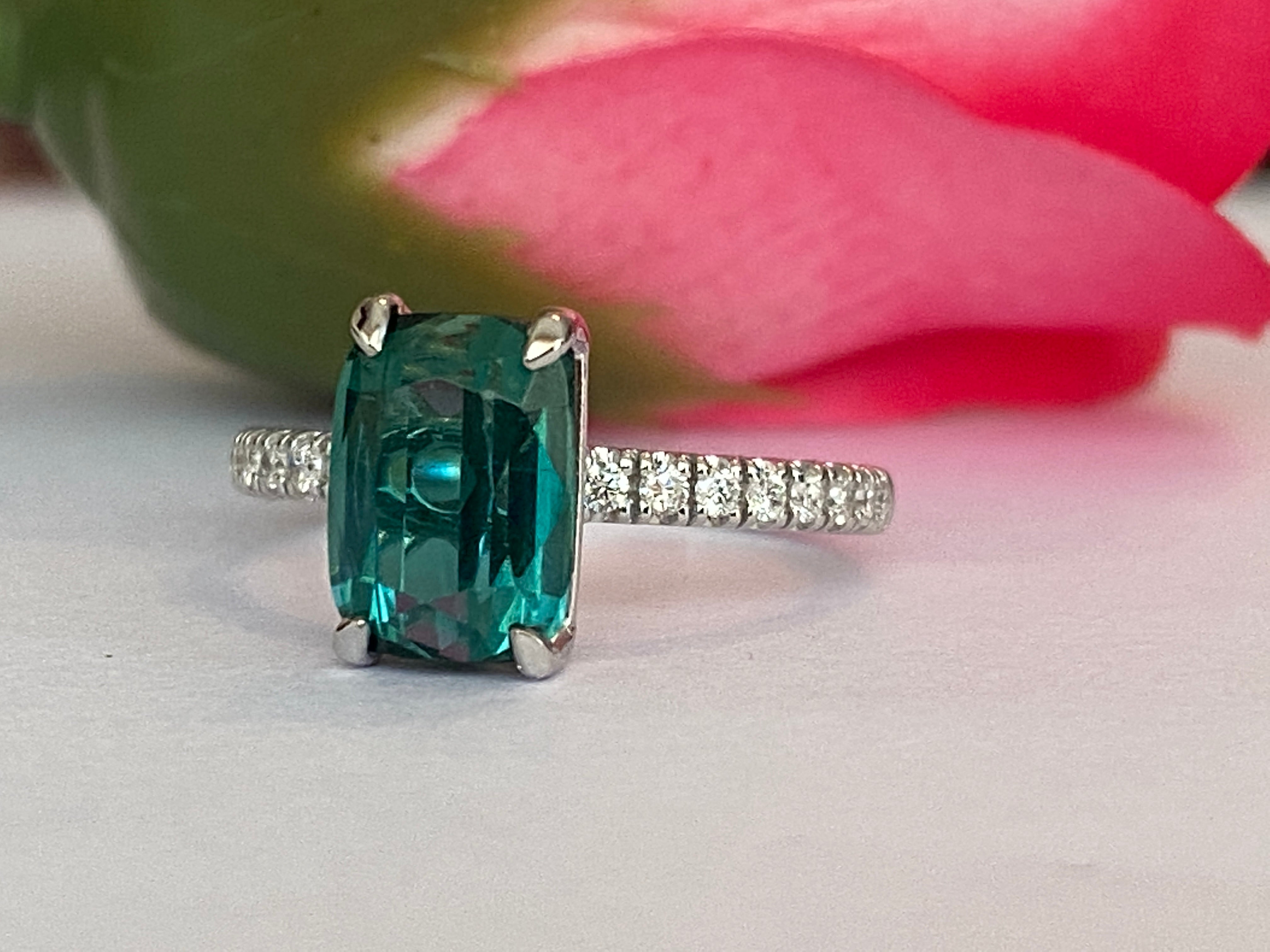 ALGT Certified 2.80 Carat Lagoon Tourmaline Diamond Cocktail Gold ring