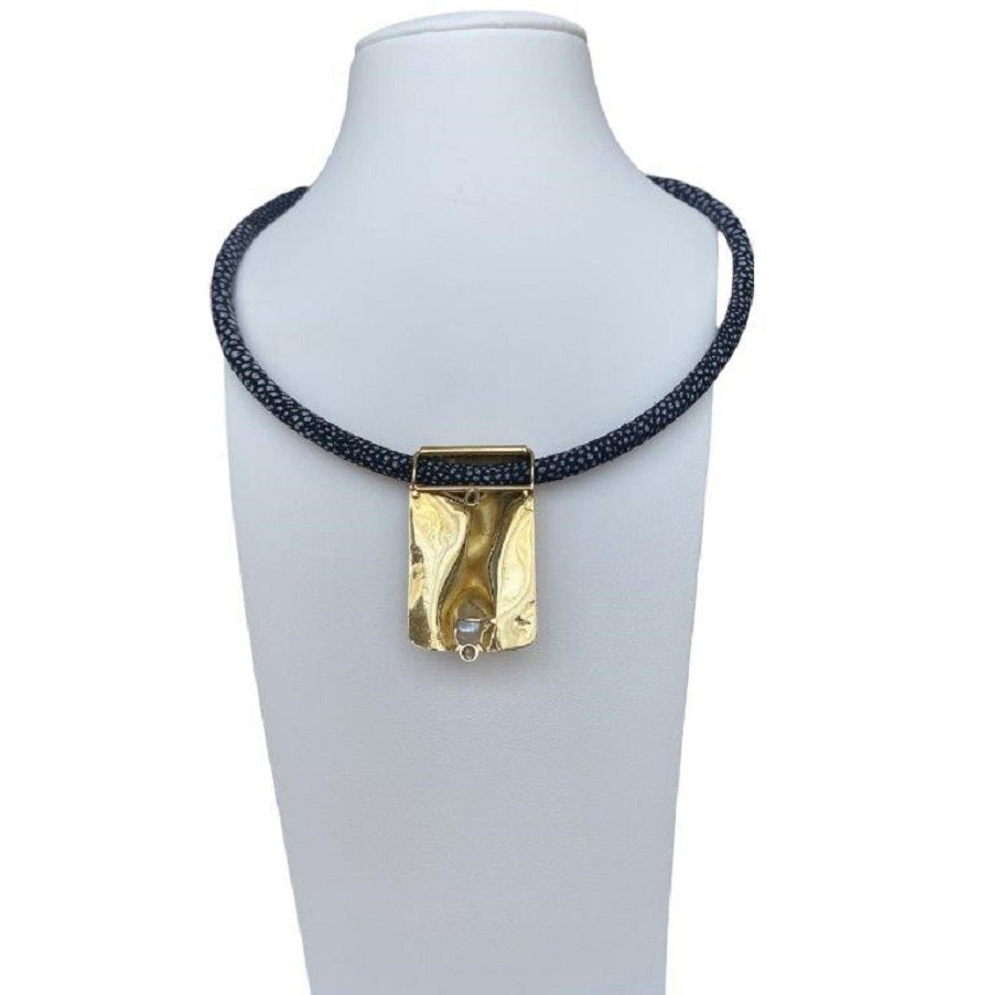 Jean-Pierre De Saedeleer (1946-2022) 18 Kt Gold Necklace with Pendant