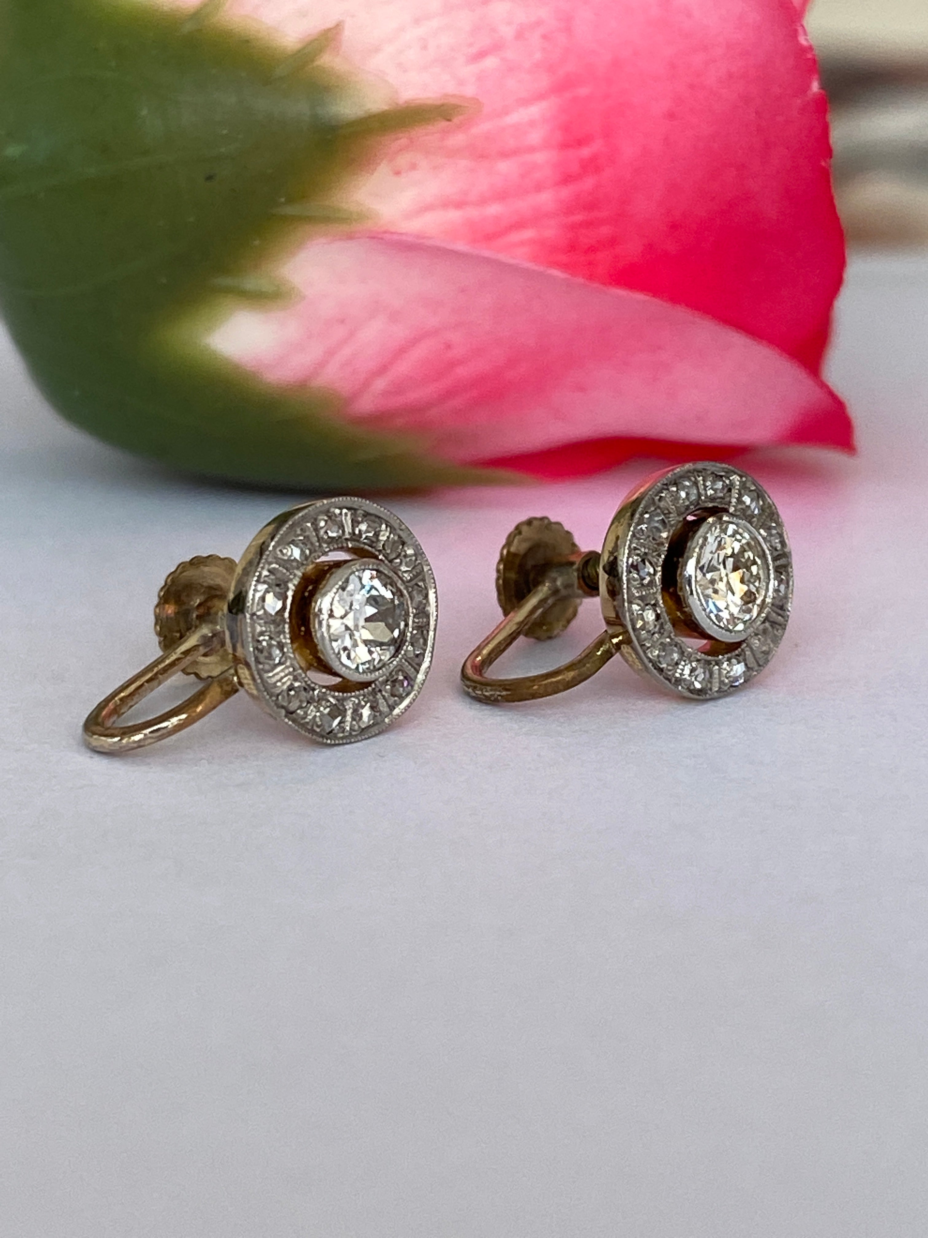 Antique Victorian 14 kt  Gold Halo Earrings with 0.74 ct Old-Cut Diamonds