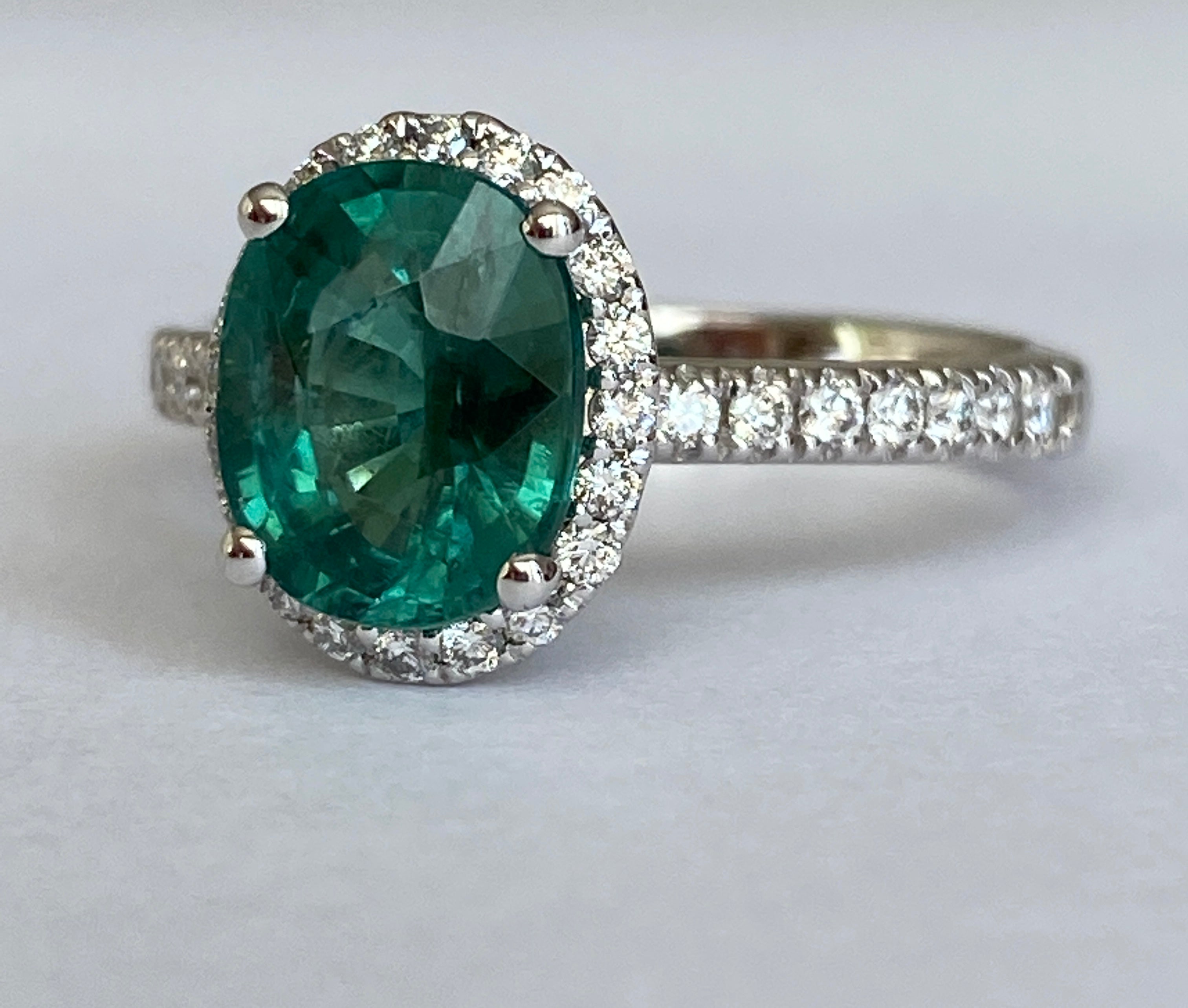 ALGT Certified 2.08 Carat Lagoon Tourmaline Diamond Cocktail Gold ring