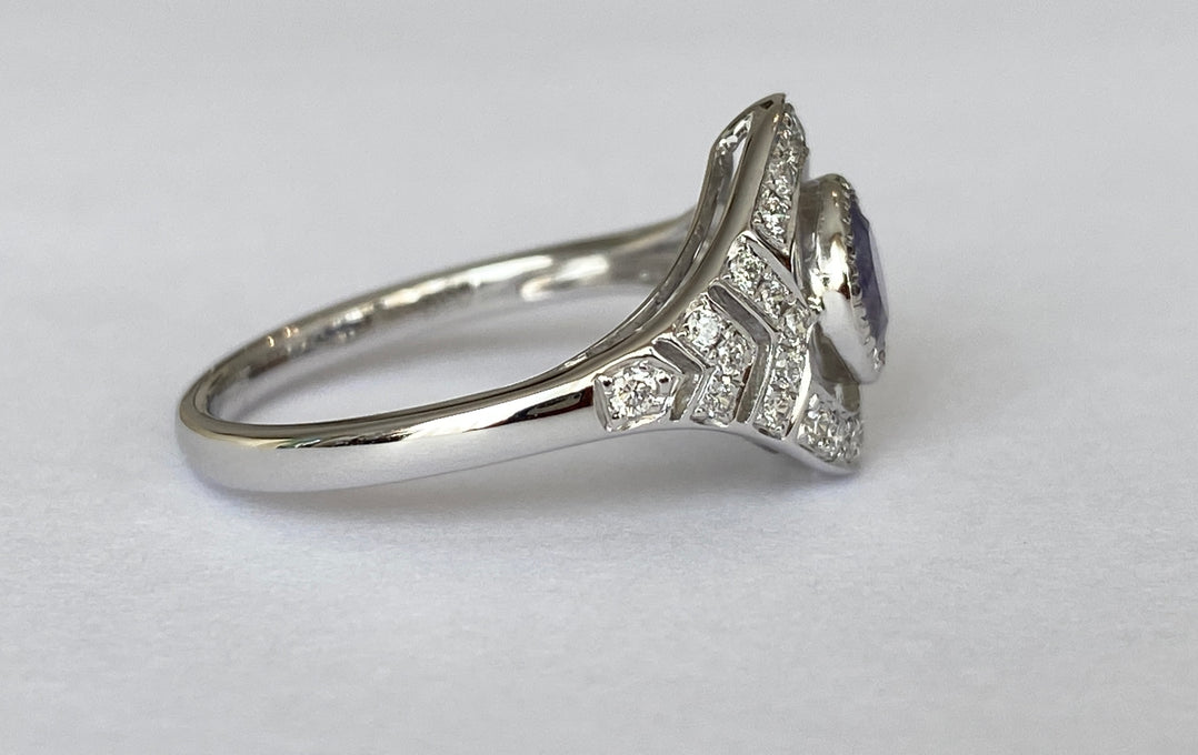 ALGT certified Natural 0.77 Carat  Alexandrite and  Diamond  White Gold  Ring