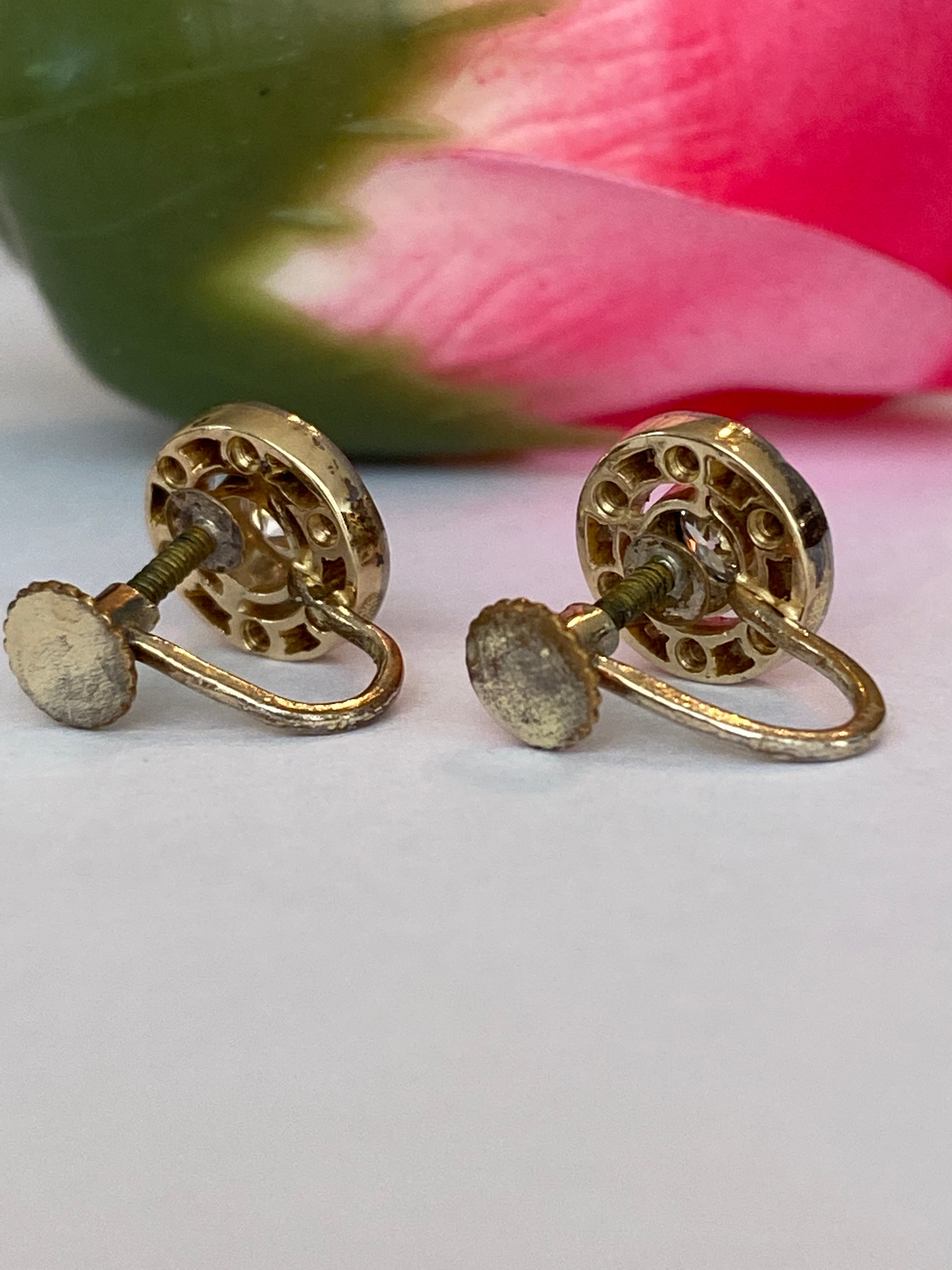Antique Victorian 14 kt  Gold Halo Earrings with 0.74 ct Old-Cut Diamonds