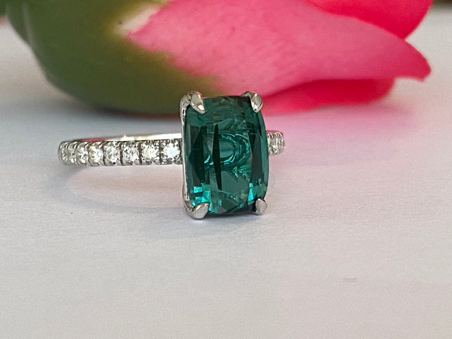 ALGT Certified 2.80 Carat Lagoon Tourmaline Diamond Cocktail Gold ring