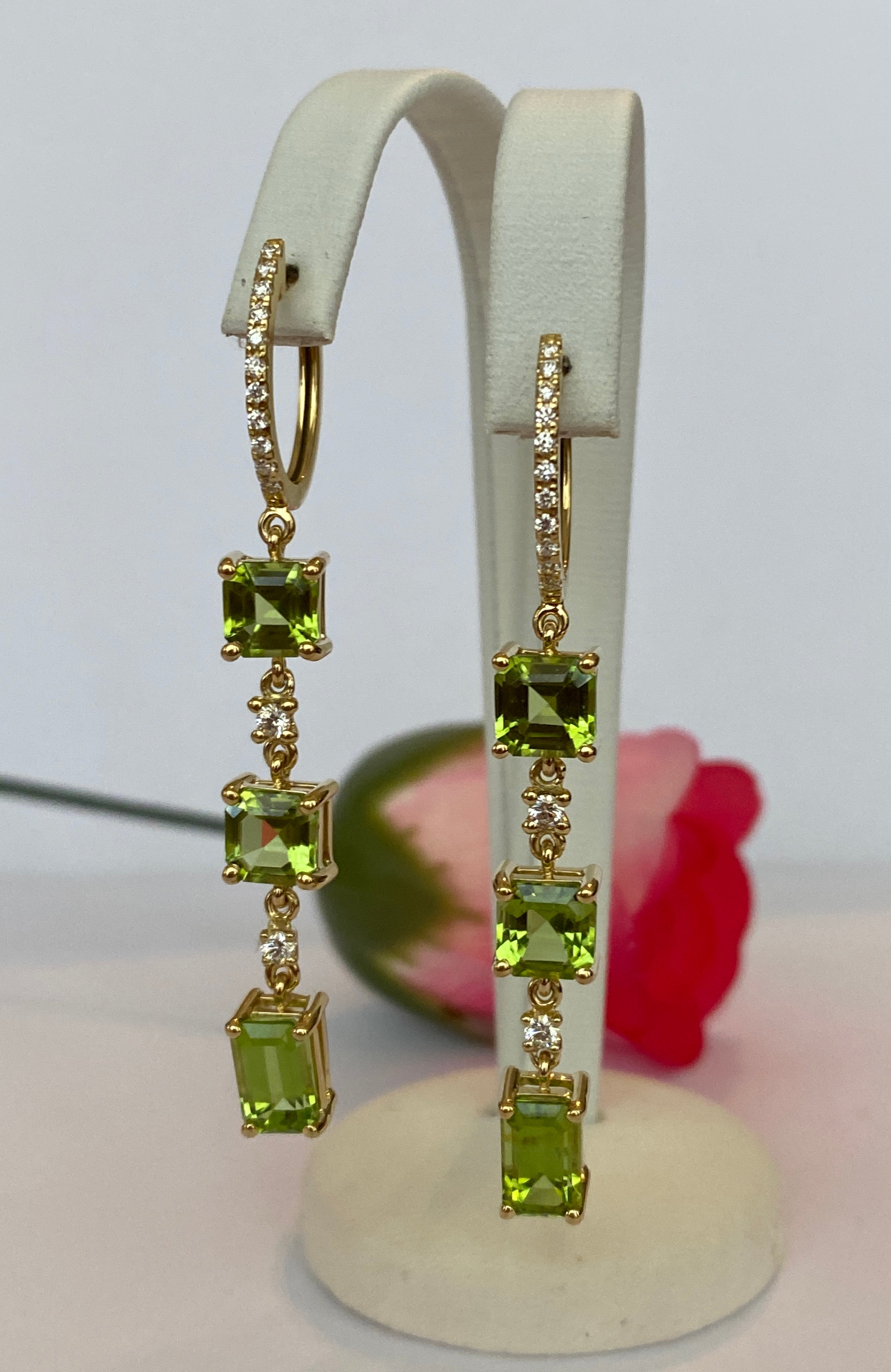 Exquisite 18K Yellow Gold Peridot and Diamond Dangle Earrings