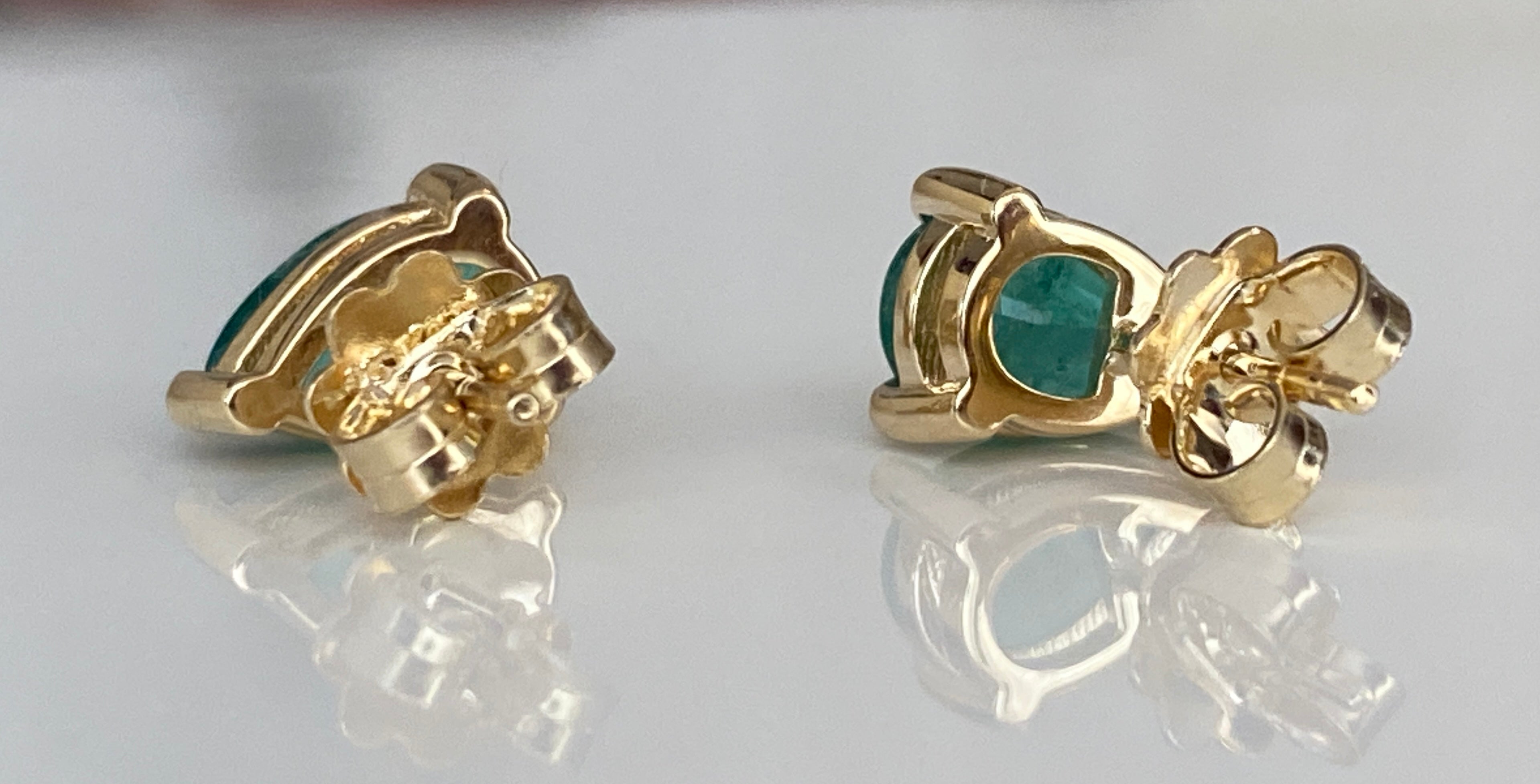 ALGT certified 2.17 Carat  Intense Green Color Emeralds yellow Gold Earrings