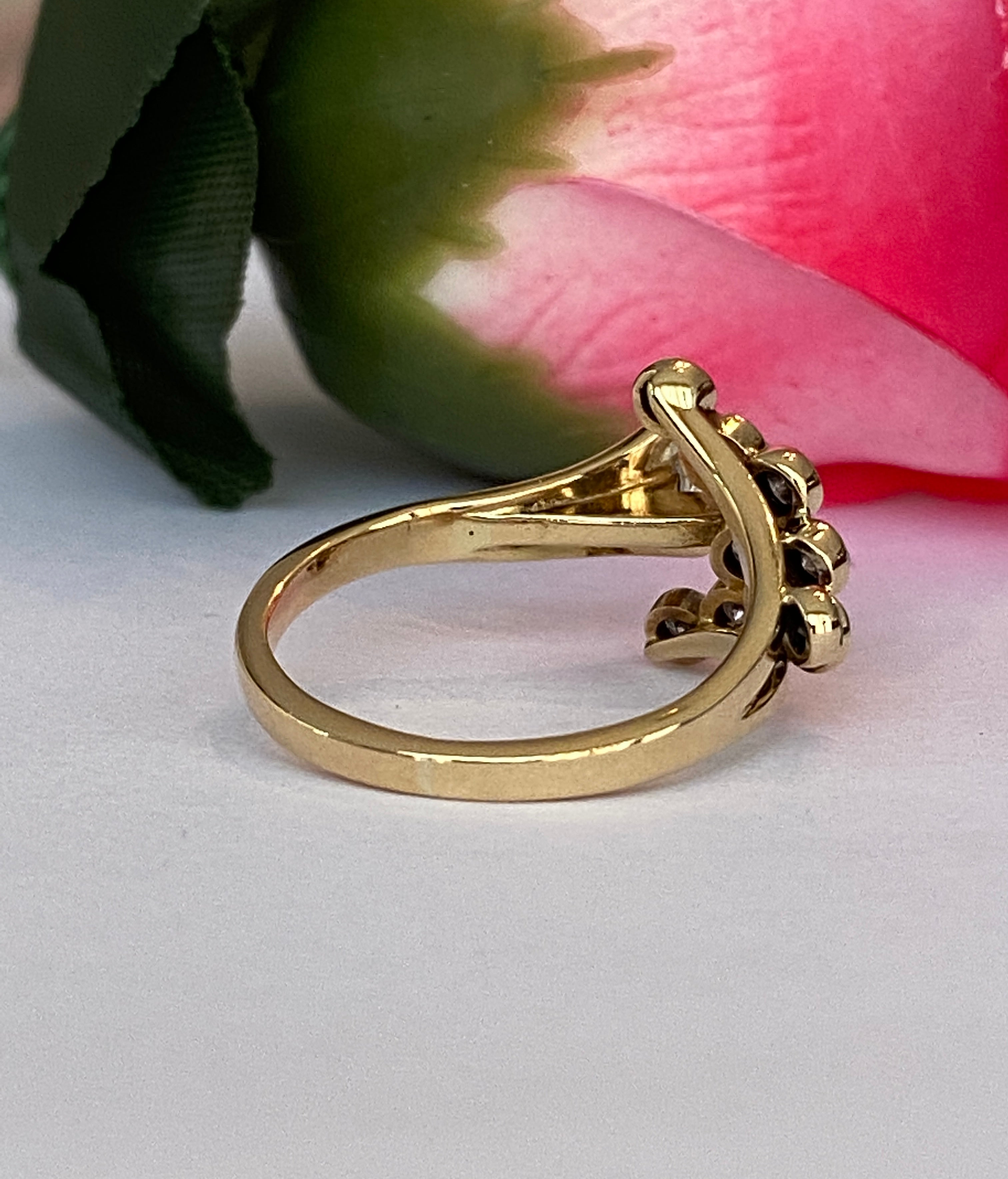 Vintage 18 kt Yellow Gold Cocktail ca 1.34 crt Diamonds ring