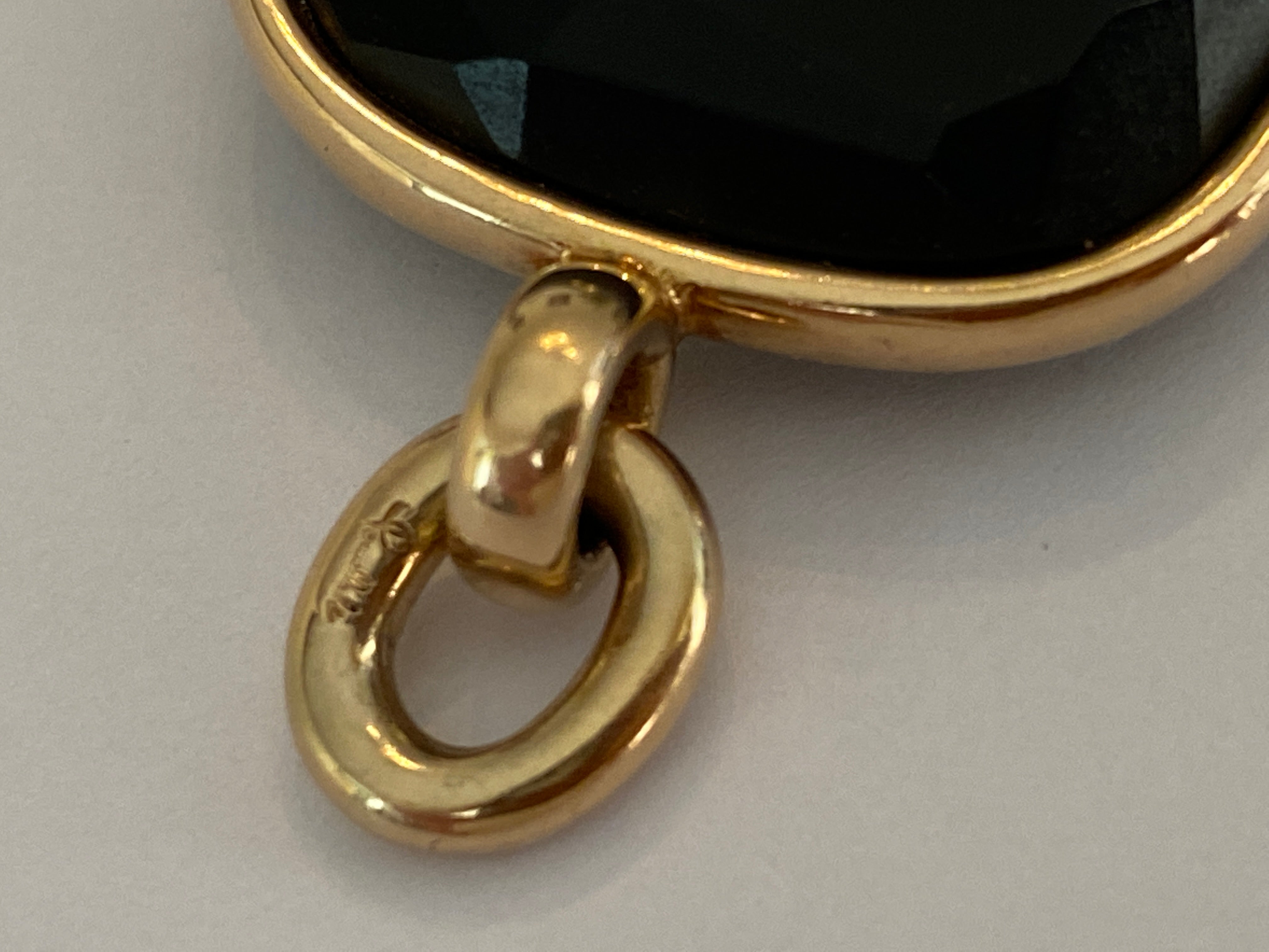 Pomellato Victoria Pendant 18k Yellow Gold  Extra Large Jet Pendant