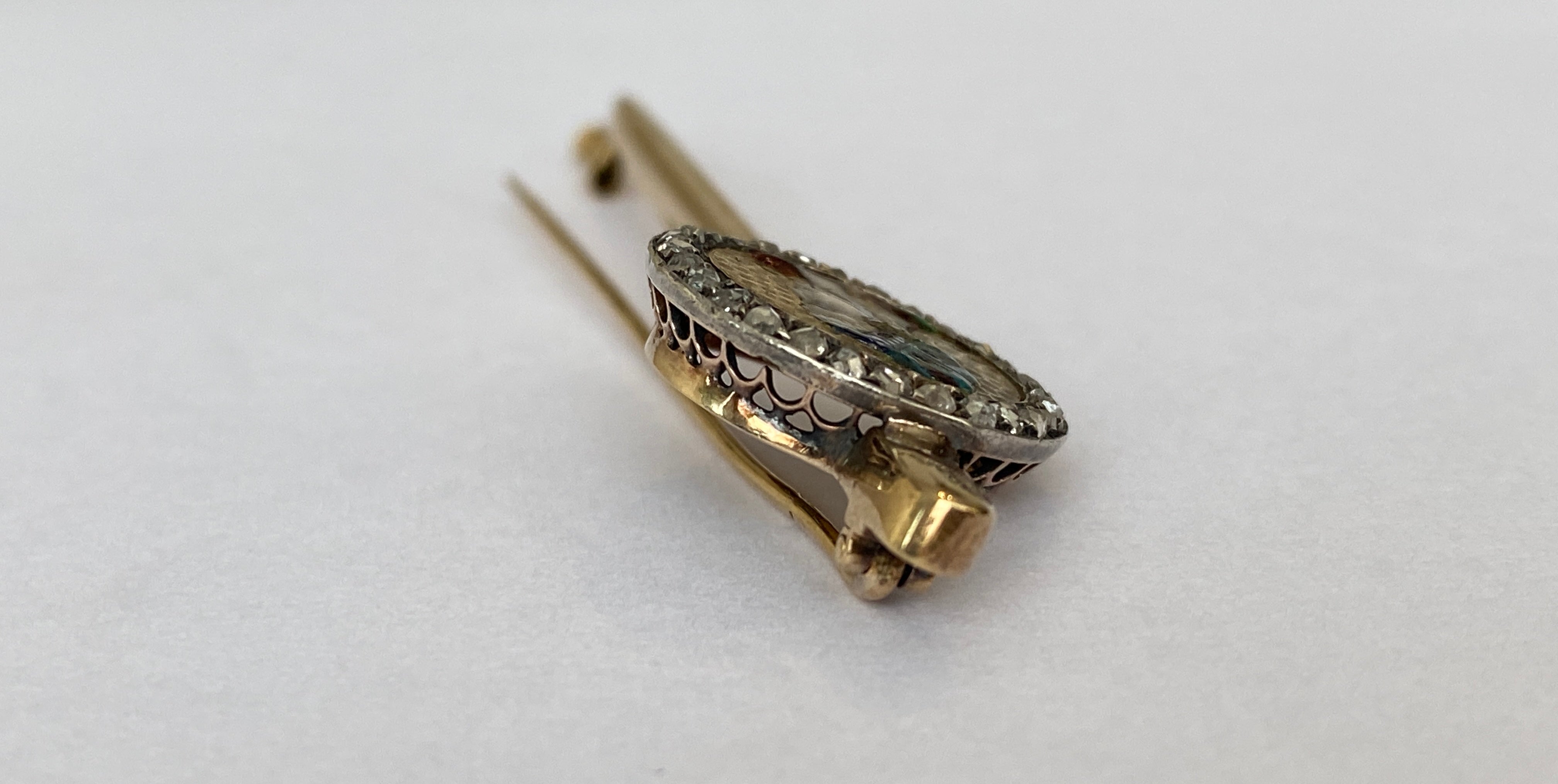 Important 8.7g Antique French 18 Karat Gold Art Nouveau Limoges Enamel Brooch