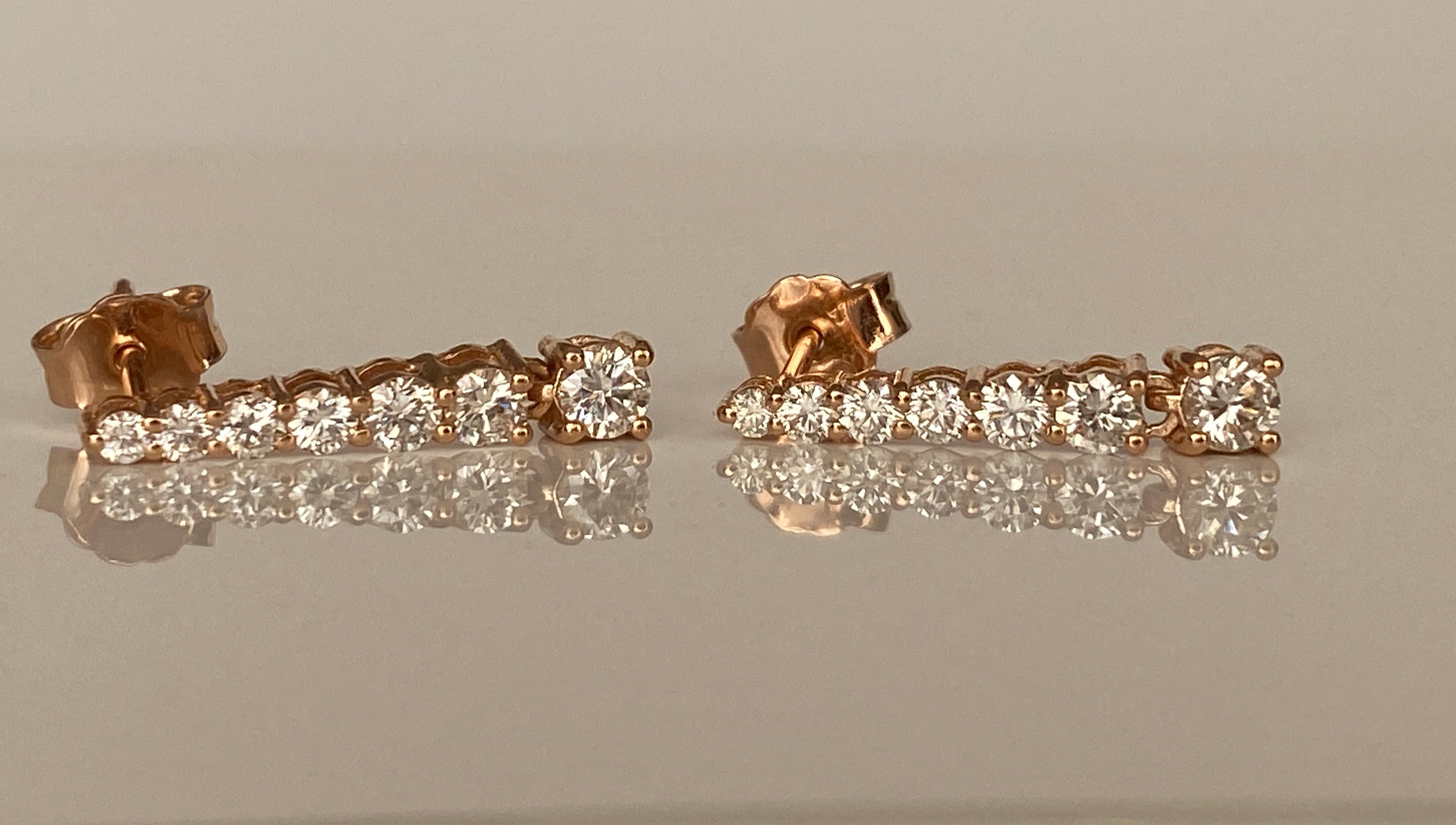 Rose 18 kt Gold Hanging Stud Earrings with Diamonds