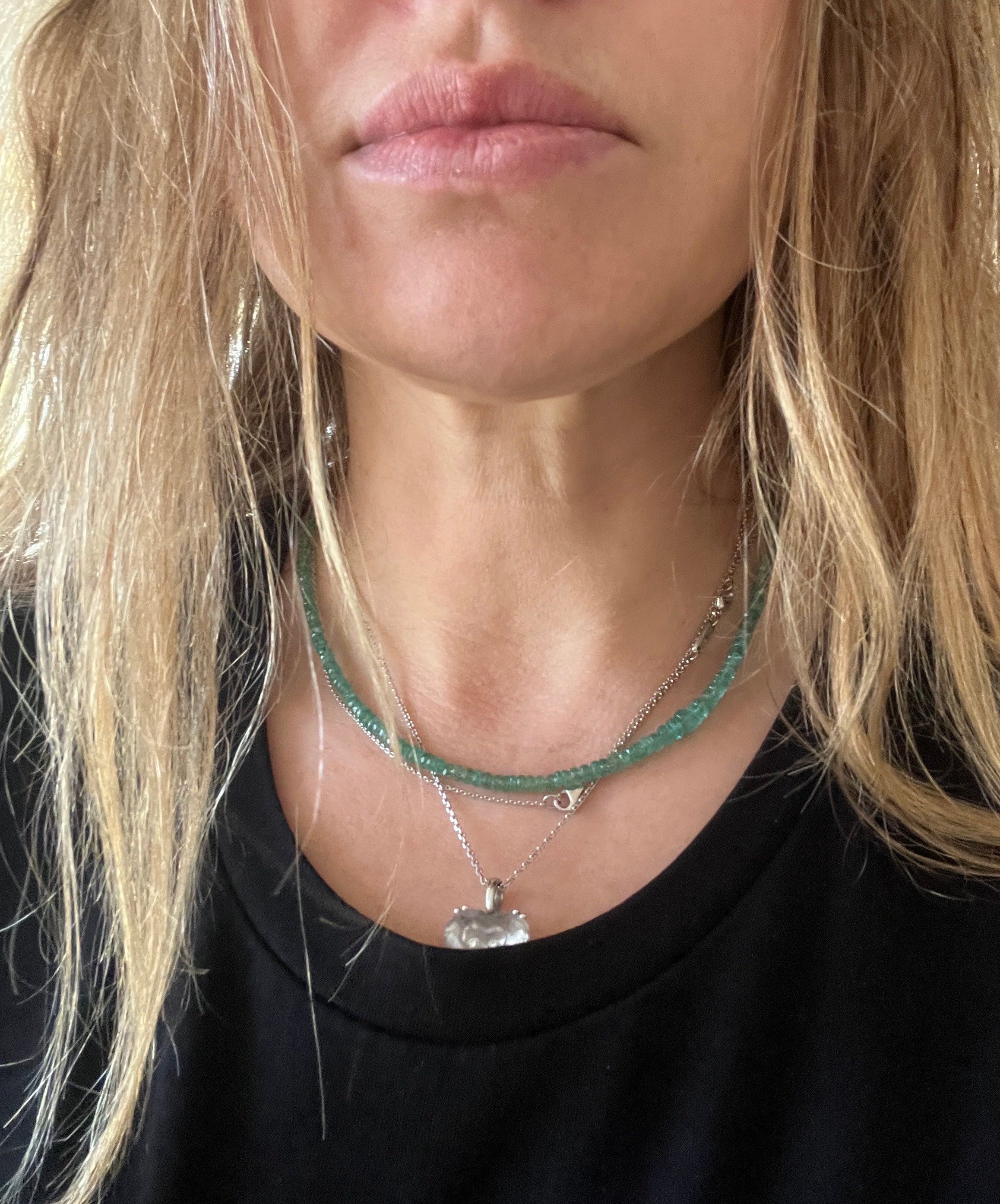 Necklace Natural Colombia emeralds in yellow 18 Kt yellow gold