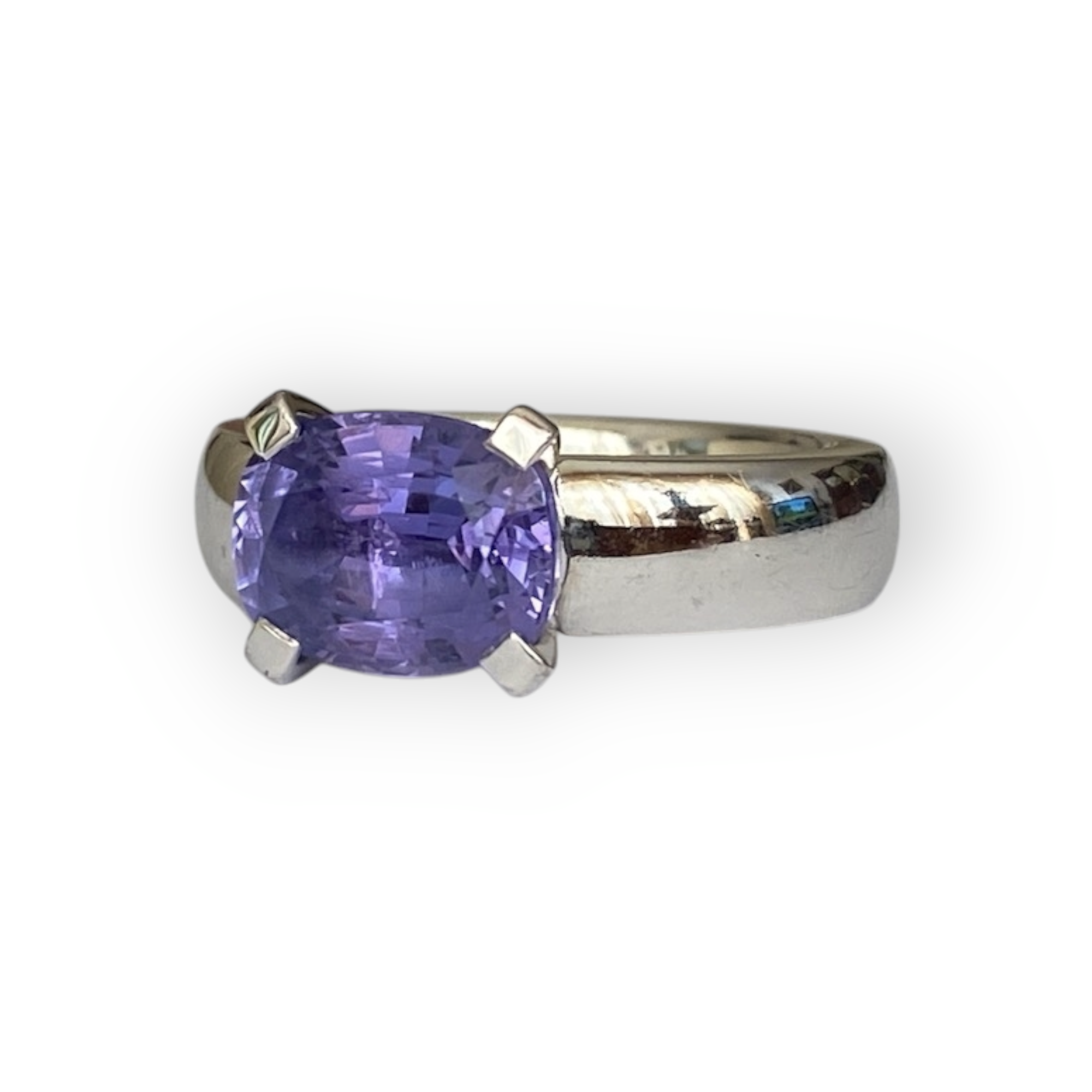 Gubelin: Sapphire Mirage Ring
