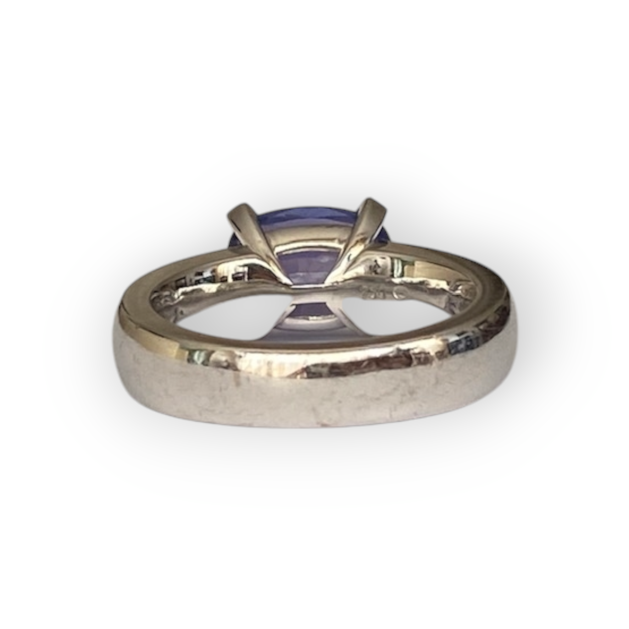 Gubelin: Sapphire Mirage Ring