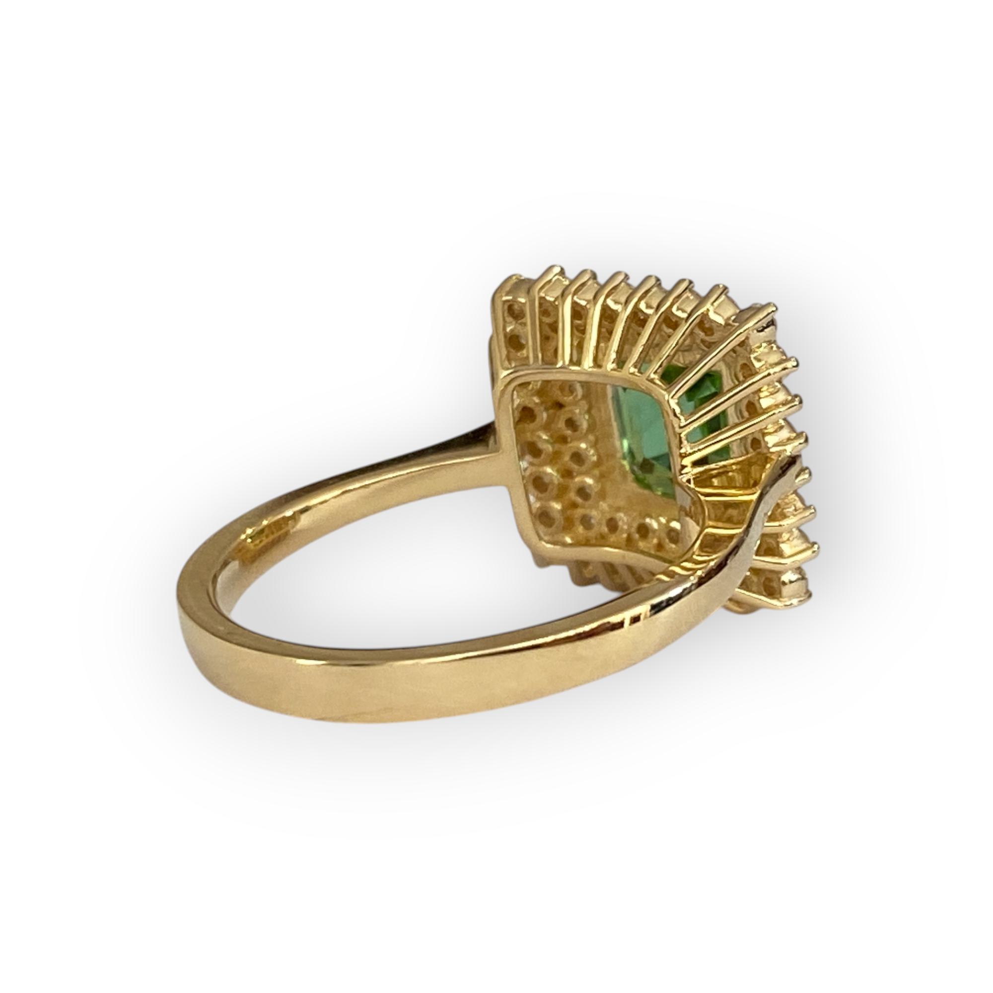Certified 18K Yellow Gold Ring with 2.50 Ct verdelite Tourmaline& Diamonds