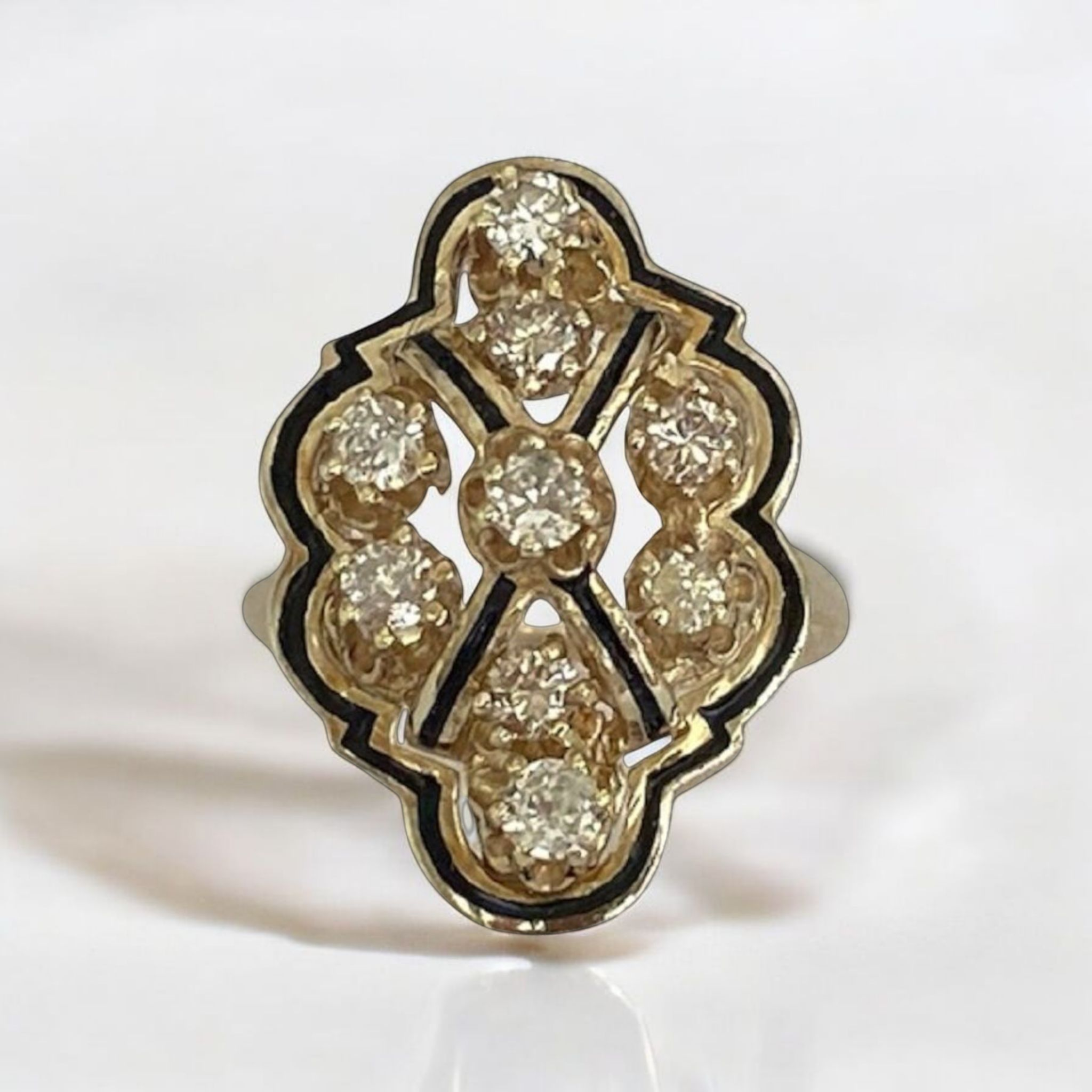 Vintage 14 kt. Yellow gold/enamel  Cocktail Ring with Diamonds