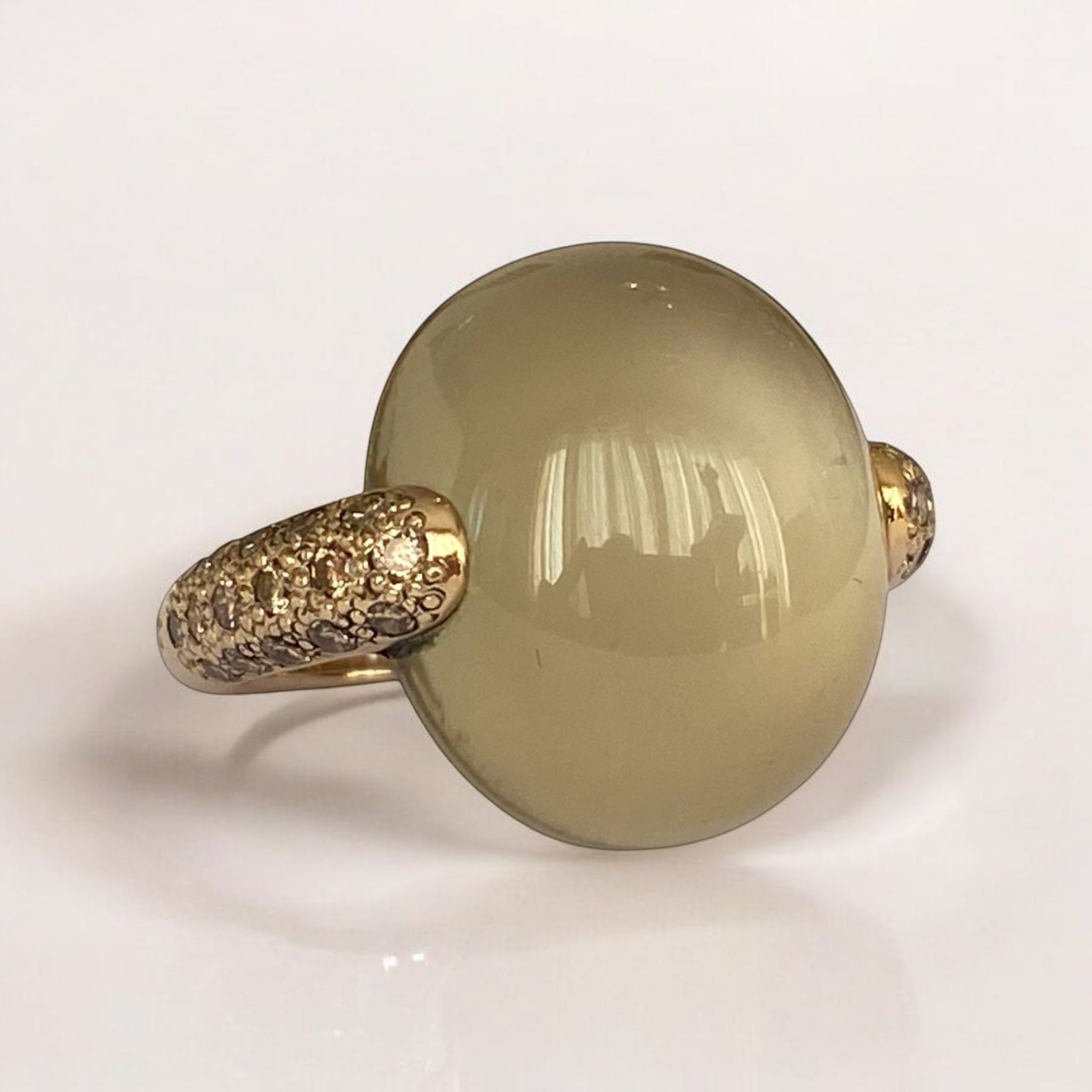 Pomellato Luna Ring in Yellow Gold with Cabochon Moonstone & Cognac Diamonds
