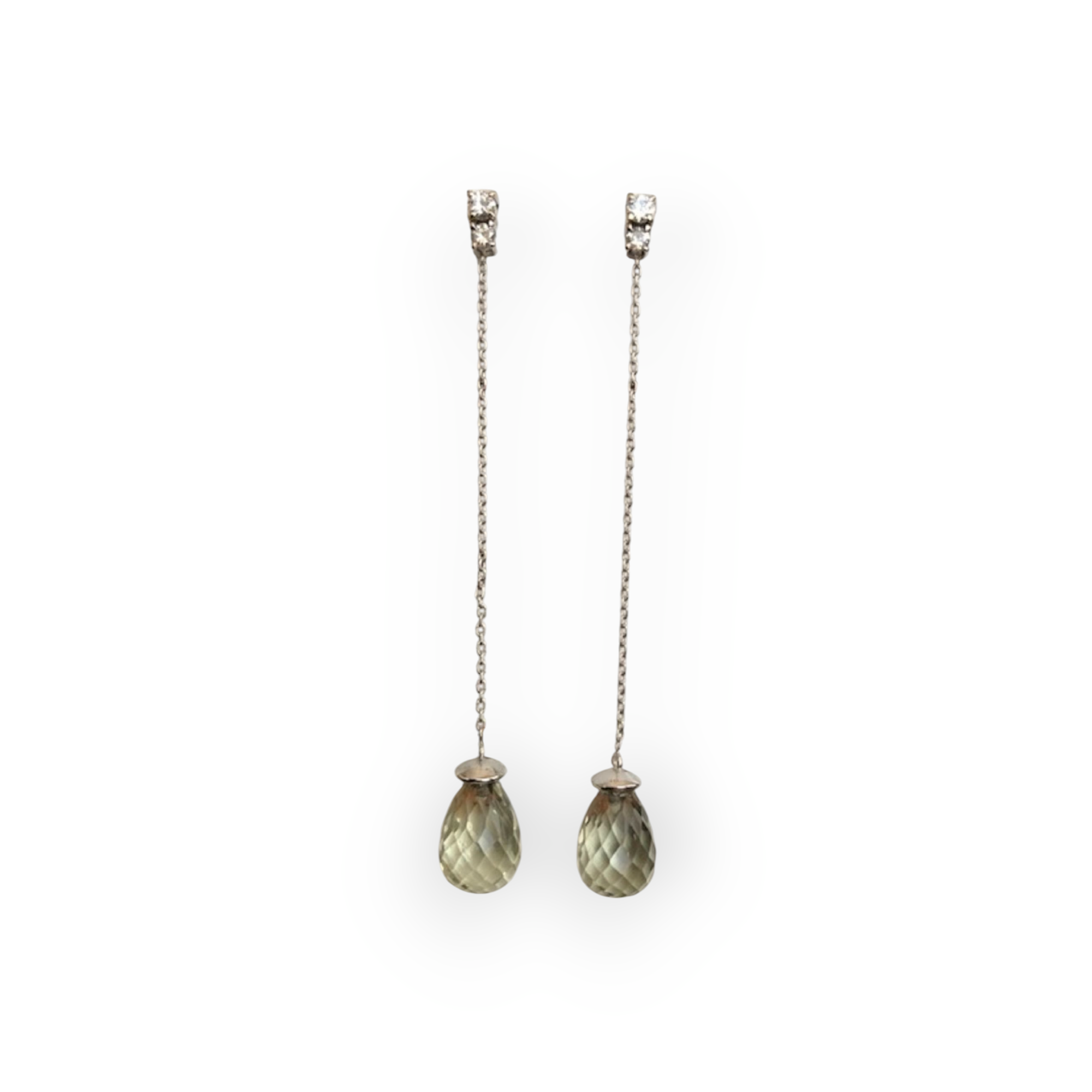 18kt White Gold Drop Earrings with  Amethysts and diamonds