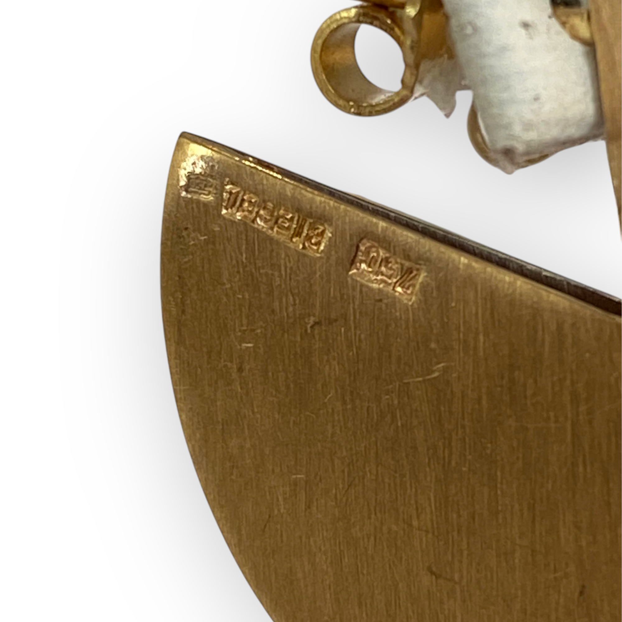 Biegel Frankfurt, Platinum / 18 kt yellow gold stud solitaire diamond  earrings