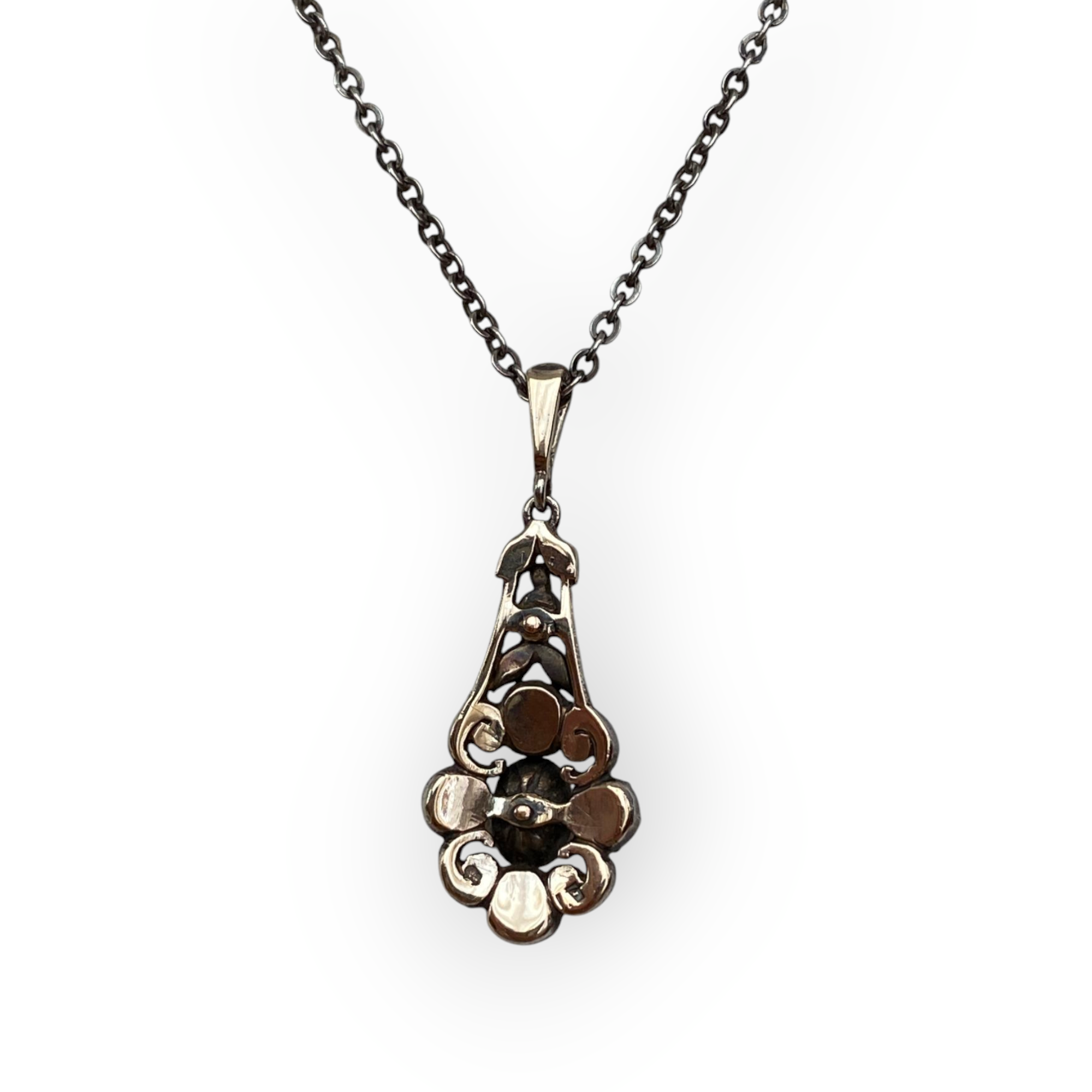 Victorian antique gold and silver drop pendant necklace with exquisite rose-cut diamonds.