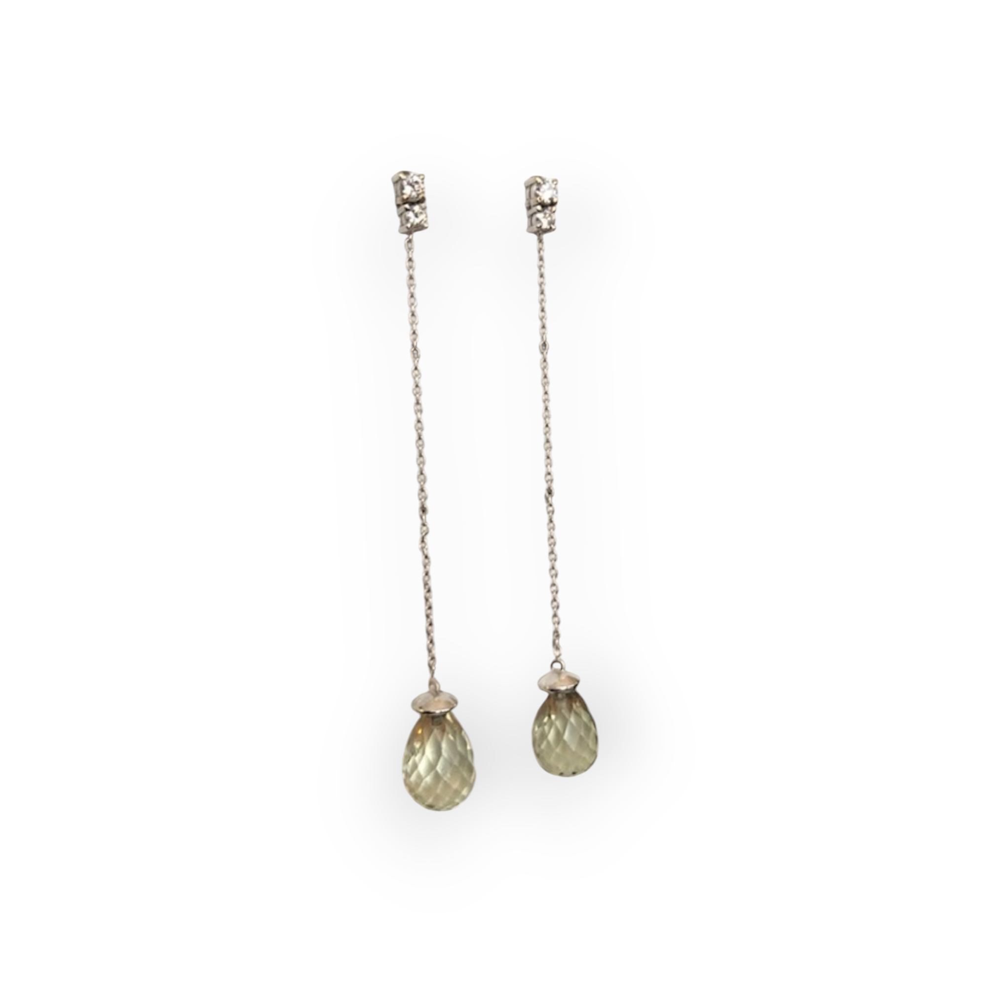 18kt White Gold Drop Earrings with  Amethysts and diamonds