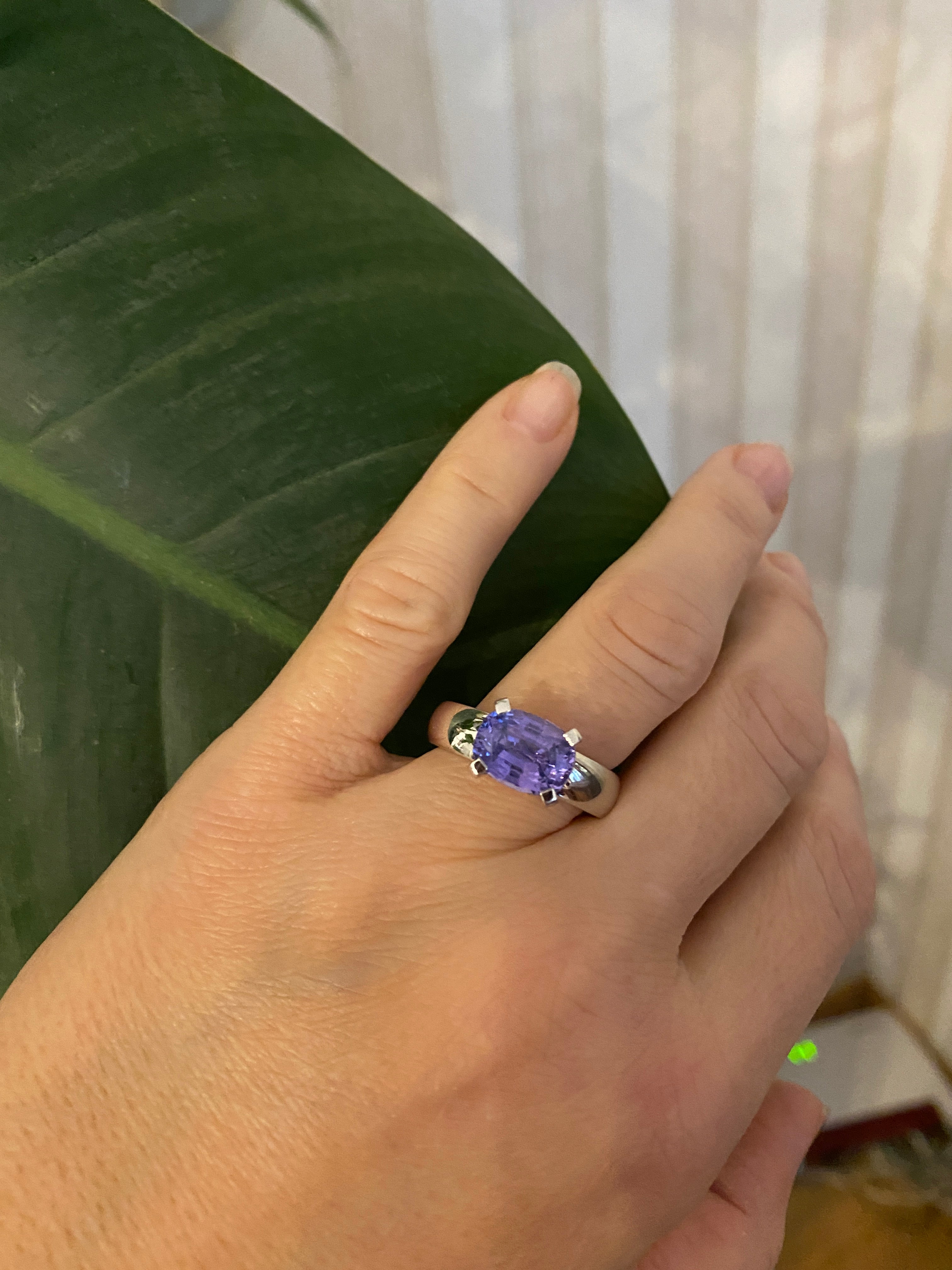 Gubelin: Sapphire Mirage Ring