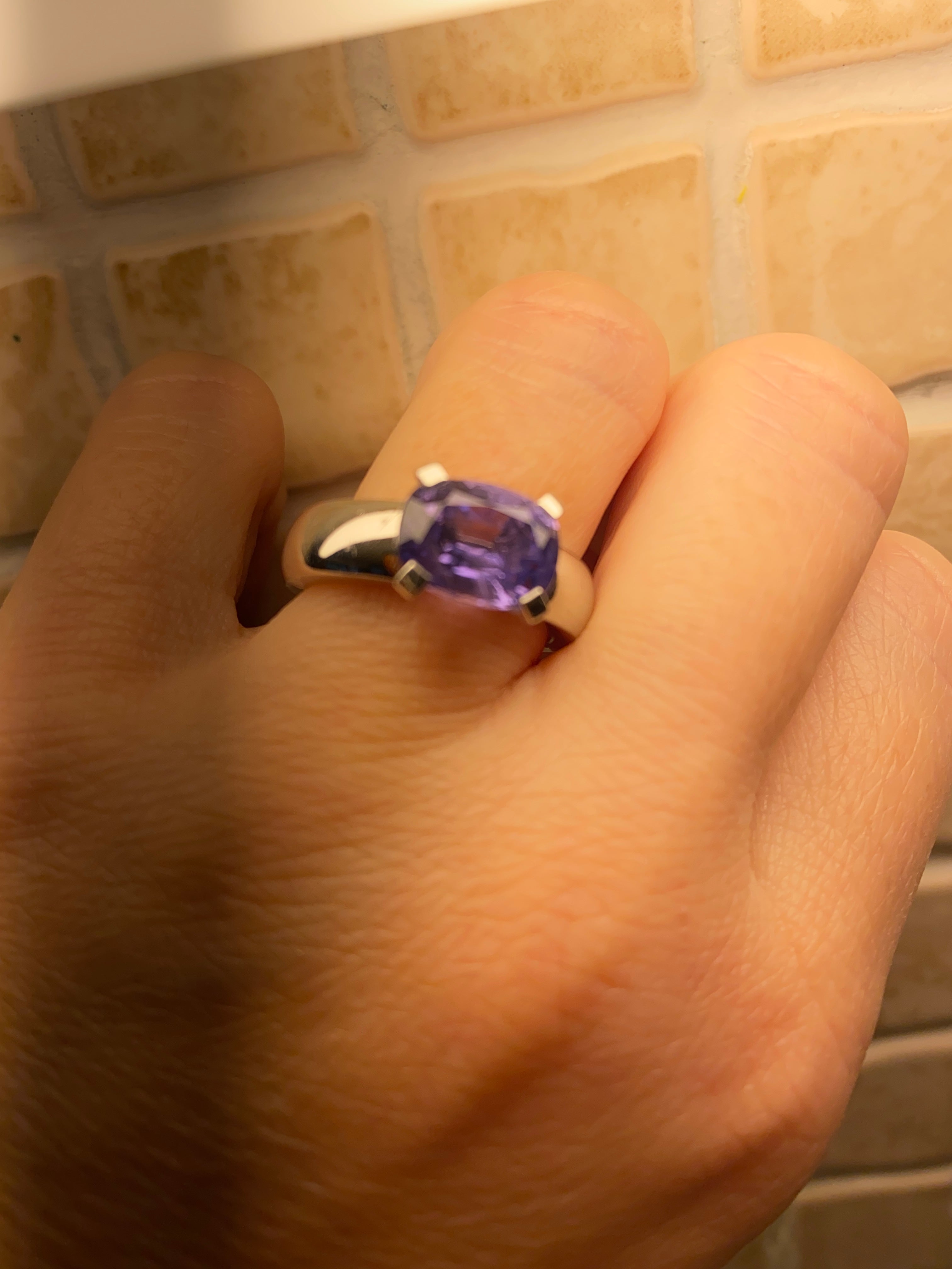 Gubelin: Sapphire Mirage Ring