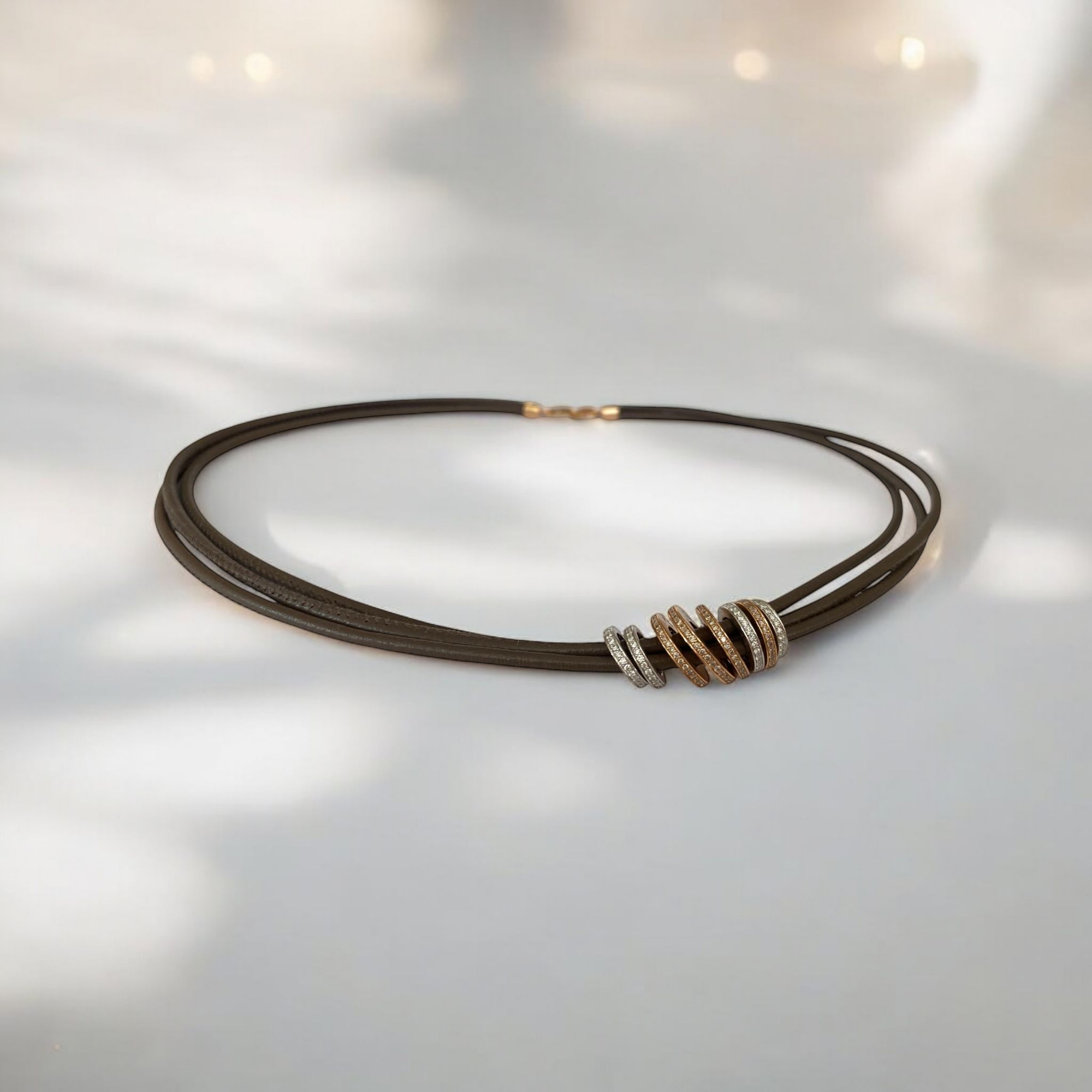 Noor Diamond & Leather Necklace – 18 Kt Rose Gold Loop Model