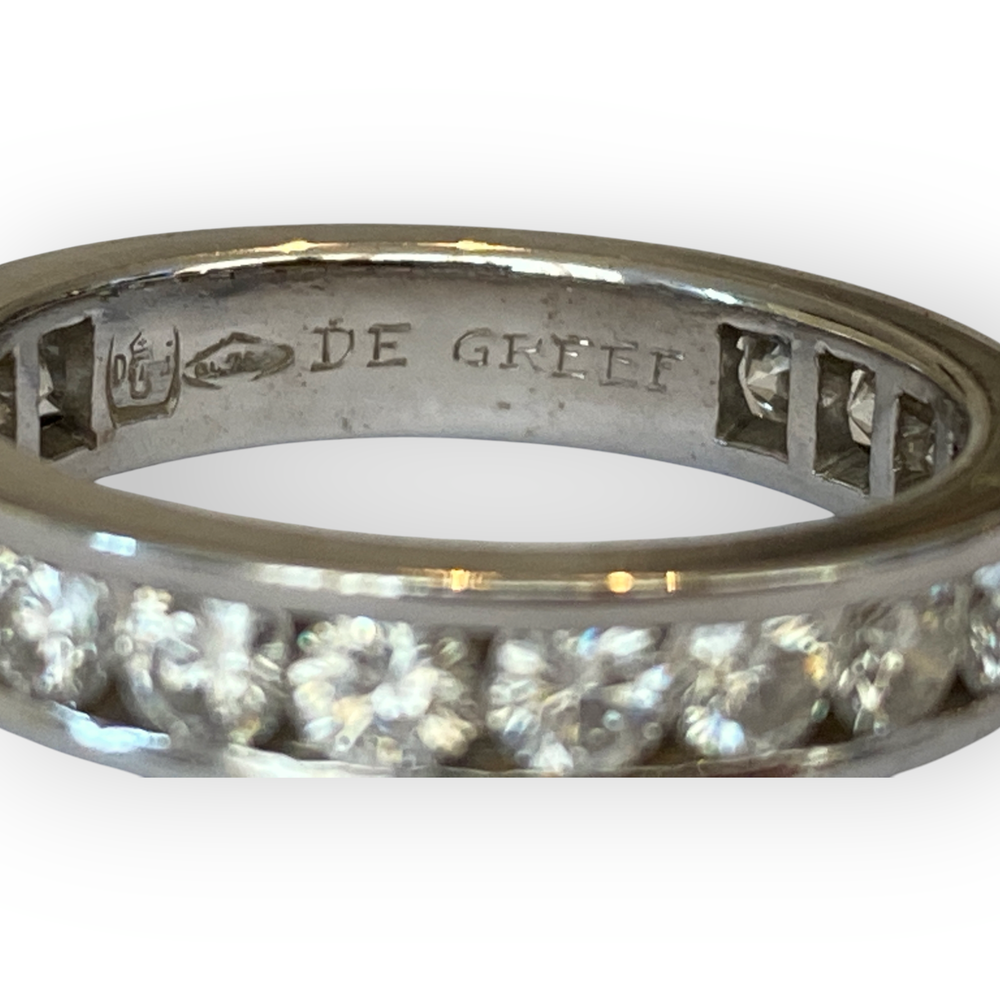 Maison De Greef  White Gold Alliance Ring Approx 2.20 Carat