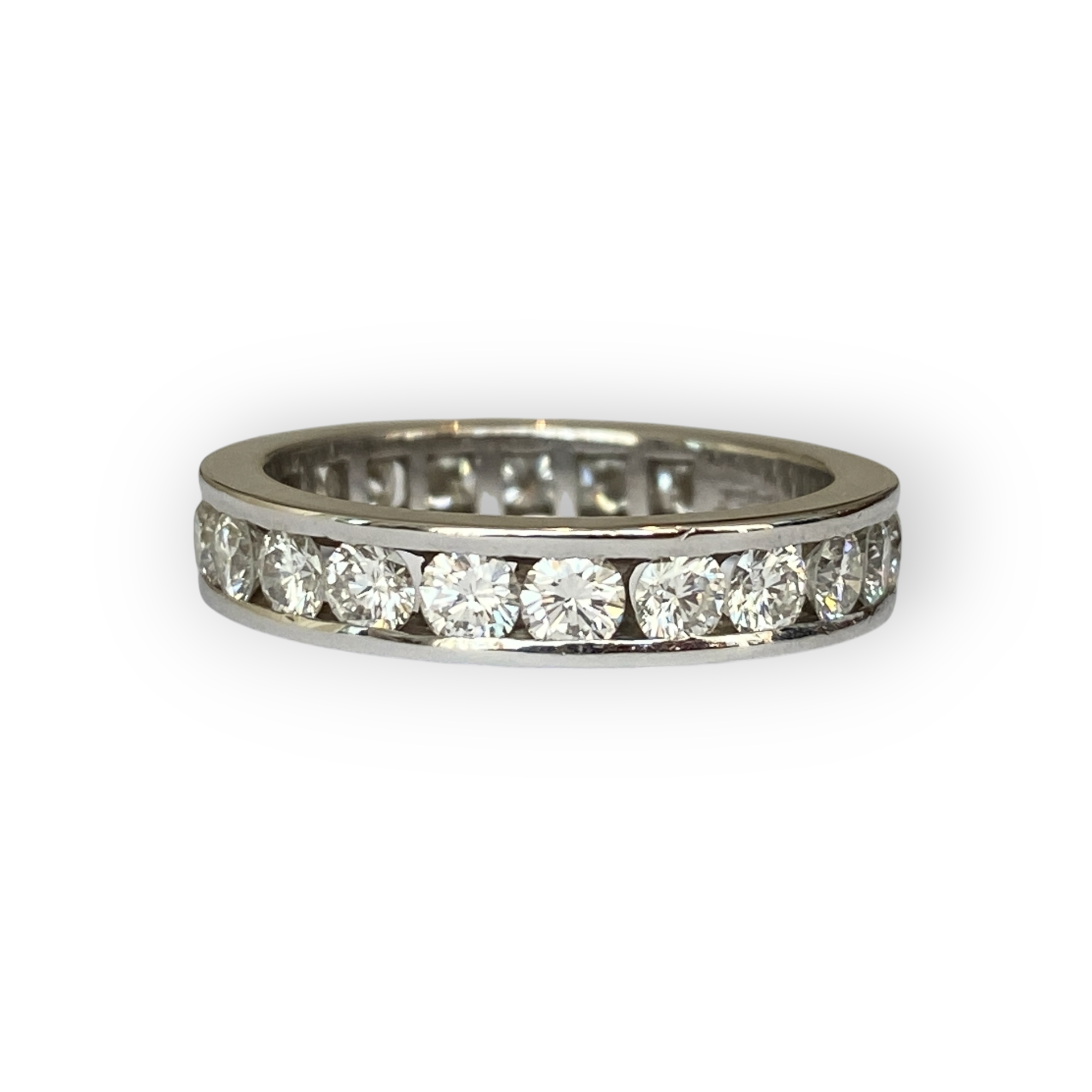 Maison De Greef  White Gold Alliance Ring Approx 2.20 Carat