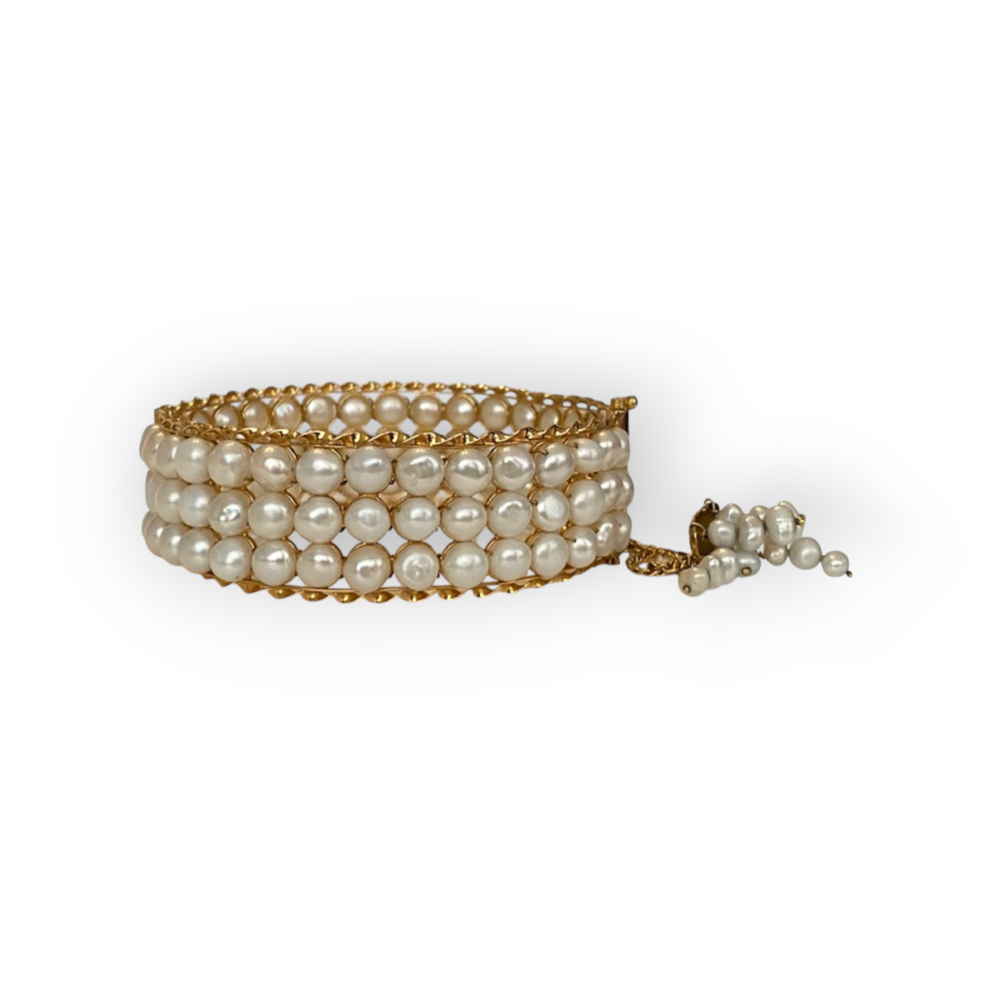 18K Vintage Yellow Gold 3-Row Cultured Pearl Bracelet – A Timeless Statement of Elegance