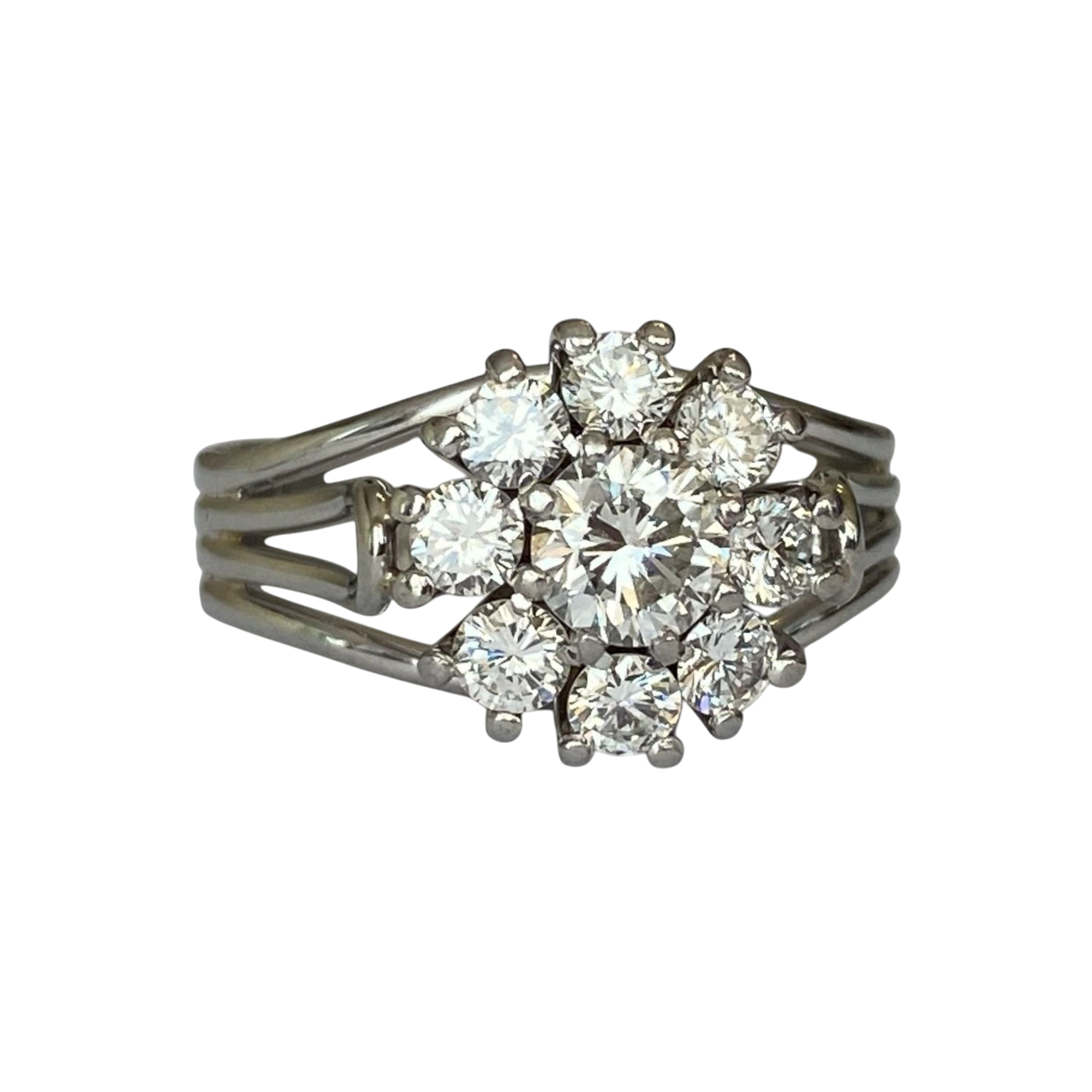 18K Vintage White Gold Rosette Cocktail Diamonds Ring