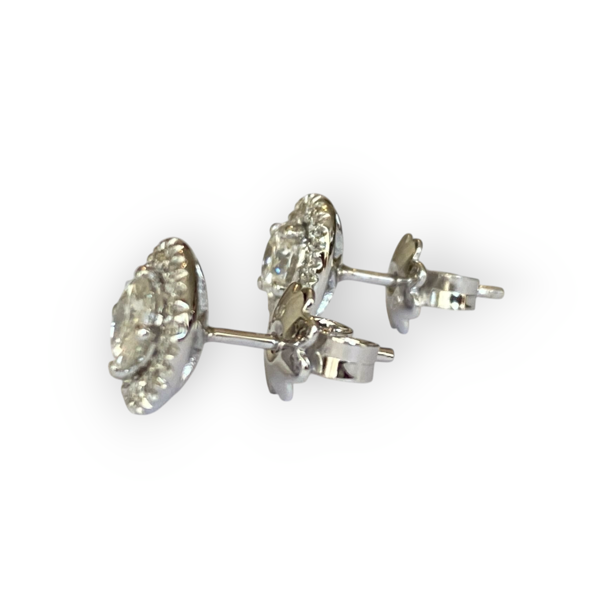 18K White Gold Halo Solitaire Stud Earrings with Diamonds