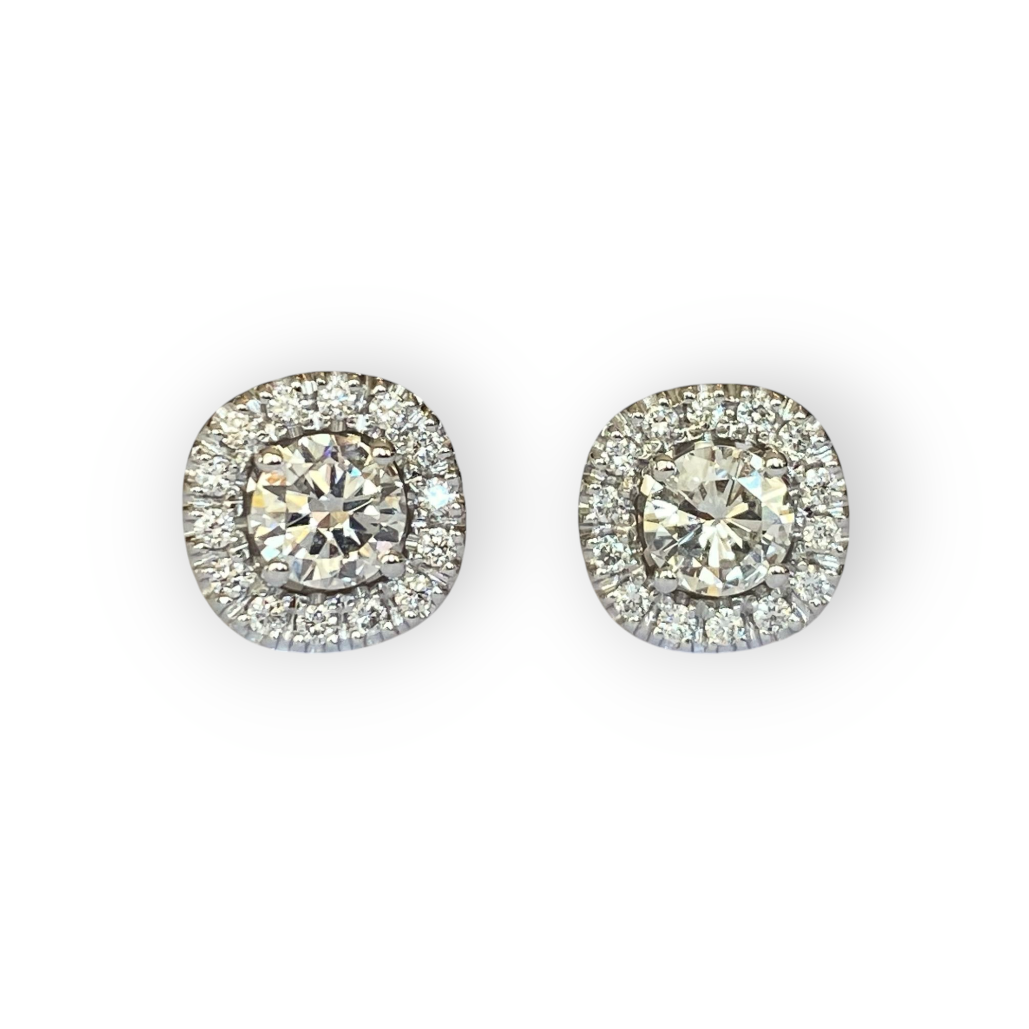 18K White Gold Halo Solitaire Stud Earrings with Diamonds
