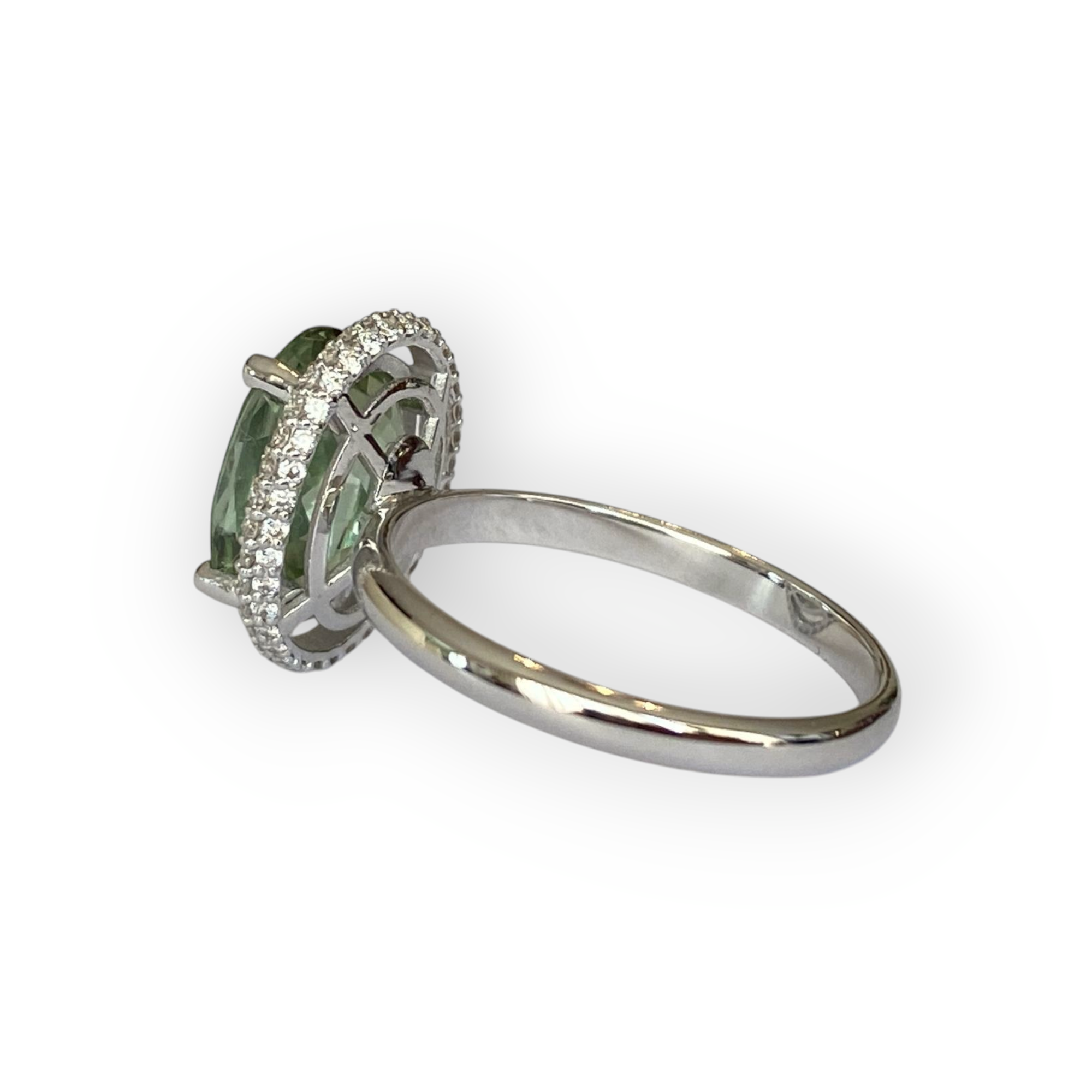 18K White Gold Diamond Cocktail Ring with 3.63 Ct Tourmaline