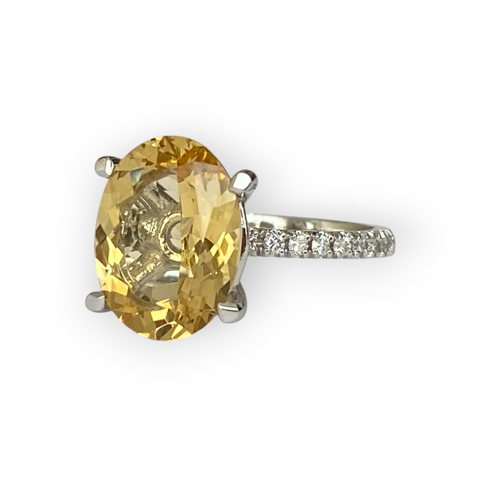 18K White Gold Cocktail Ring with 3.53 Ct Yellow Beryl & Diamonds