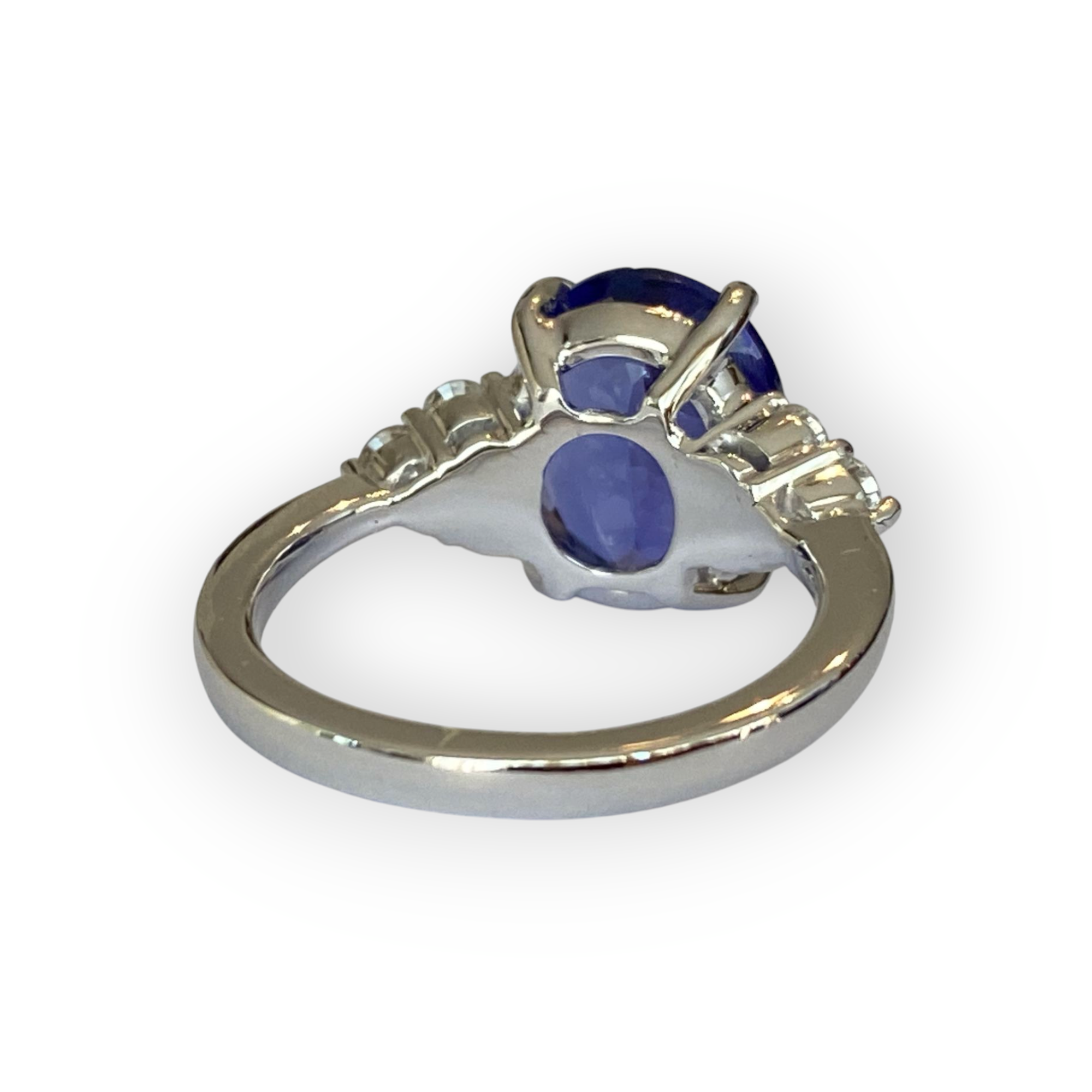 18K White Gold 6.00 ct Tanzanite & Diamond Cocktail Ring